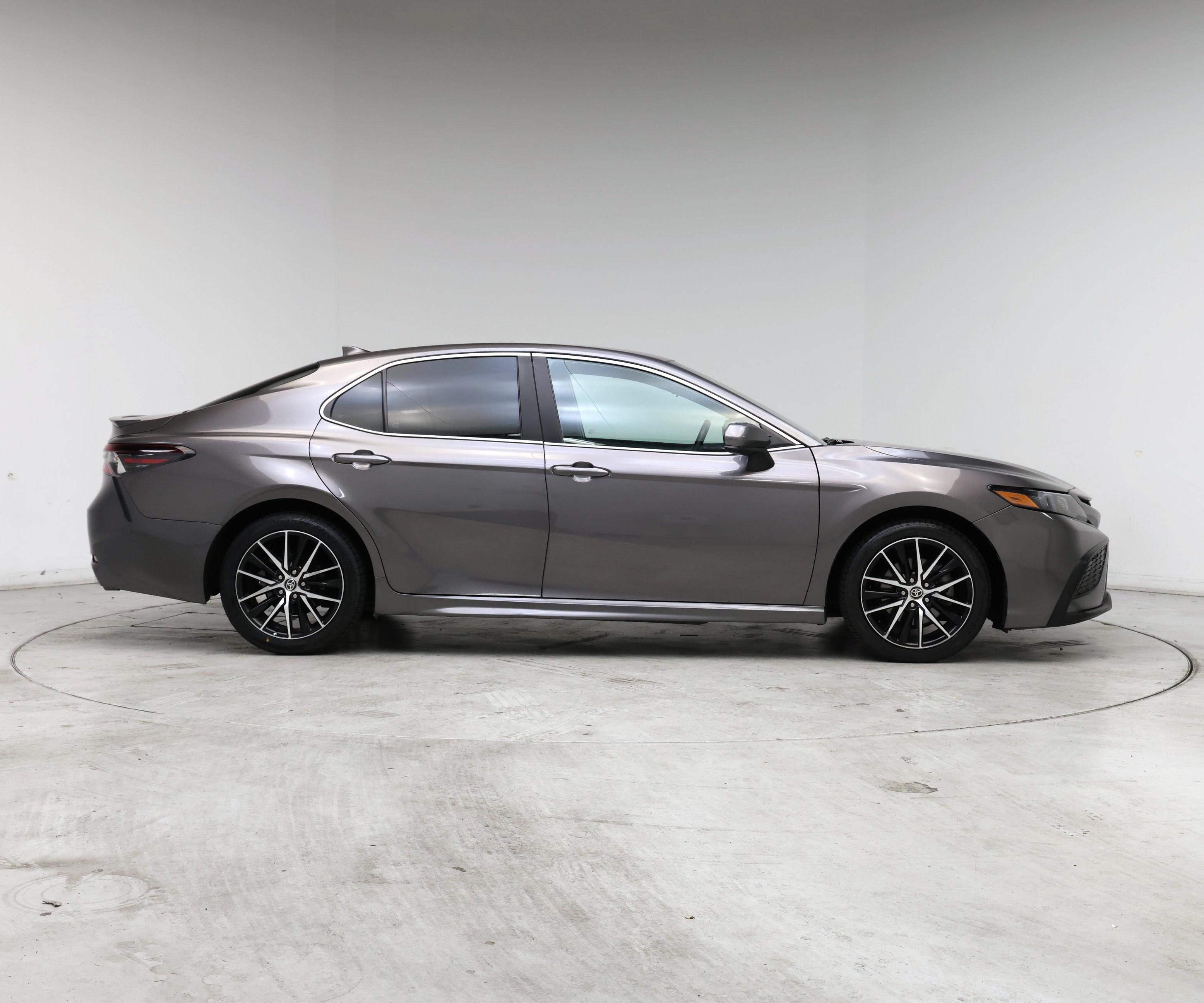 Thumbnail: 2021 Toyota Camry - 7