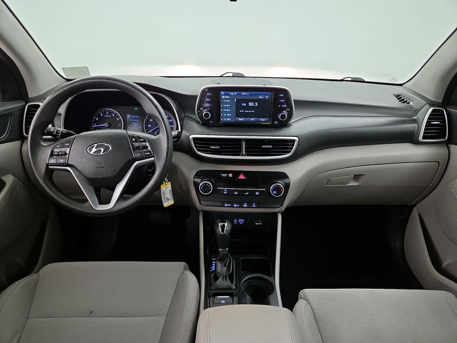 2021 Hyundai Tucson SE - Photo 10