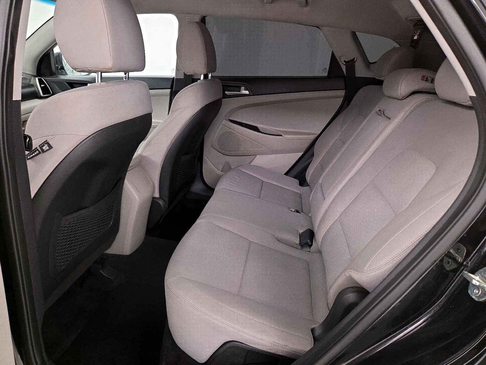 2021 Hyundai Tucson SE - Photo 20
