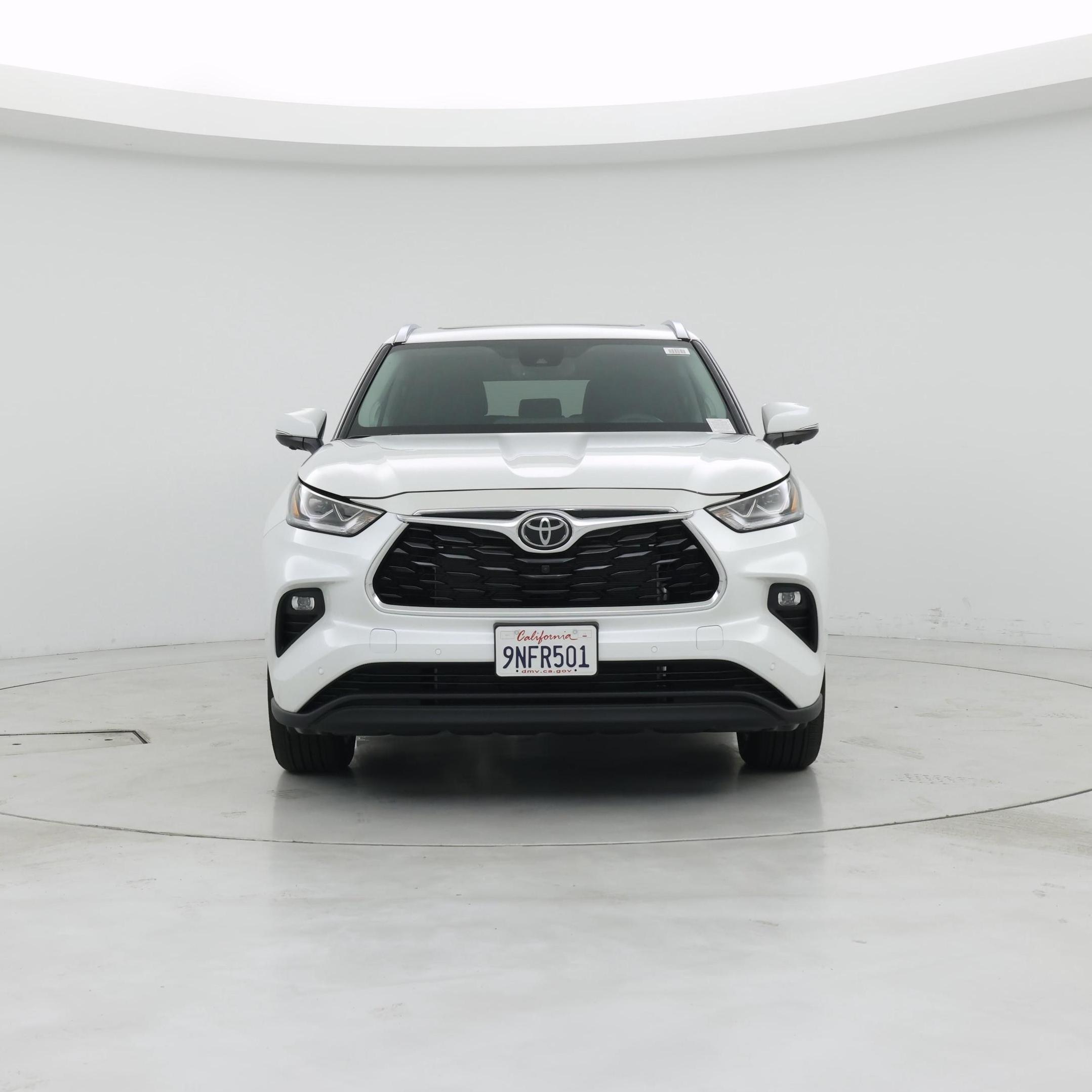 Thumbnail: 2024 Toyota Highlander - 5