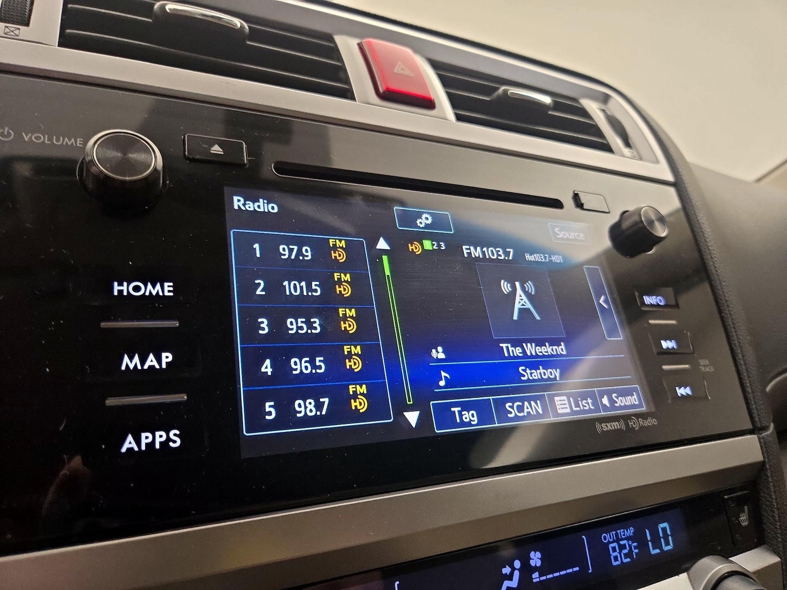 2017 Subaru Legacy Limited - Photo 17