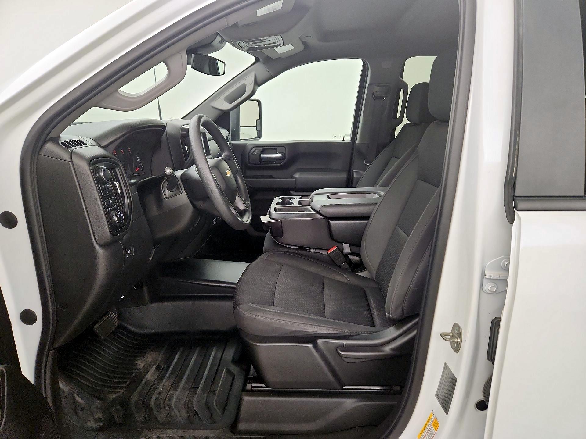 Thumbnail: 2024 Chevrolet Silverado 3500 - 9