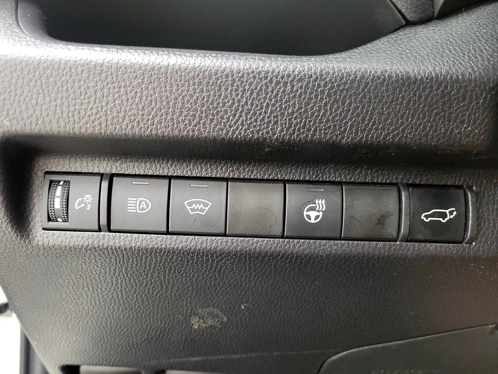 Thumbnail: 2024 Toyota RAV4 - 13