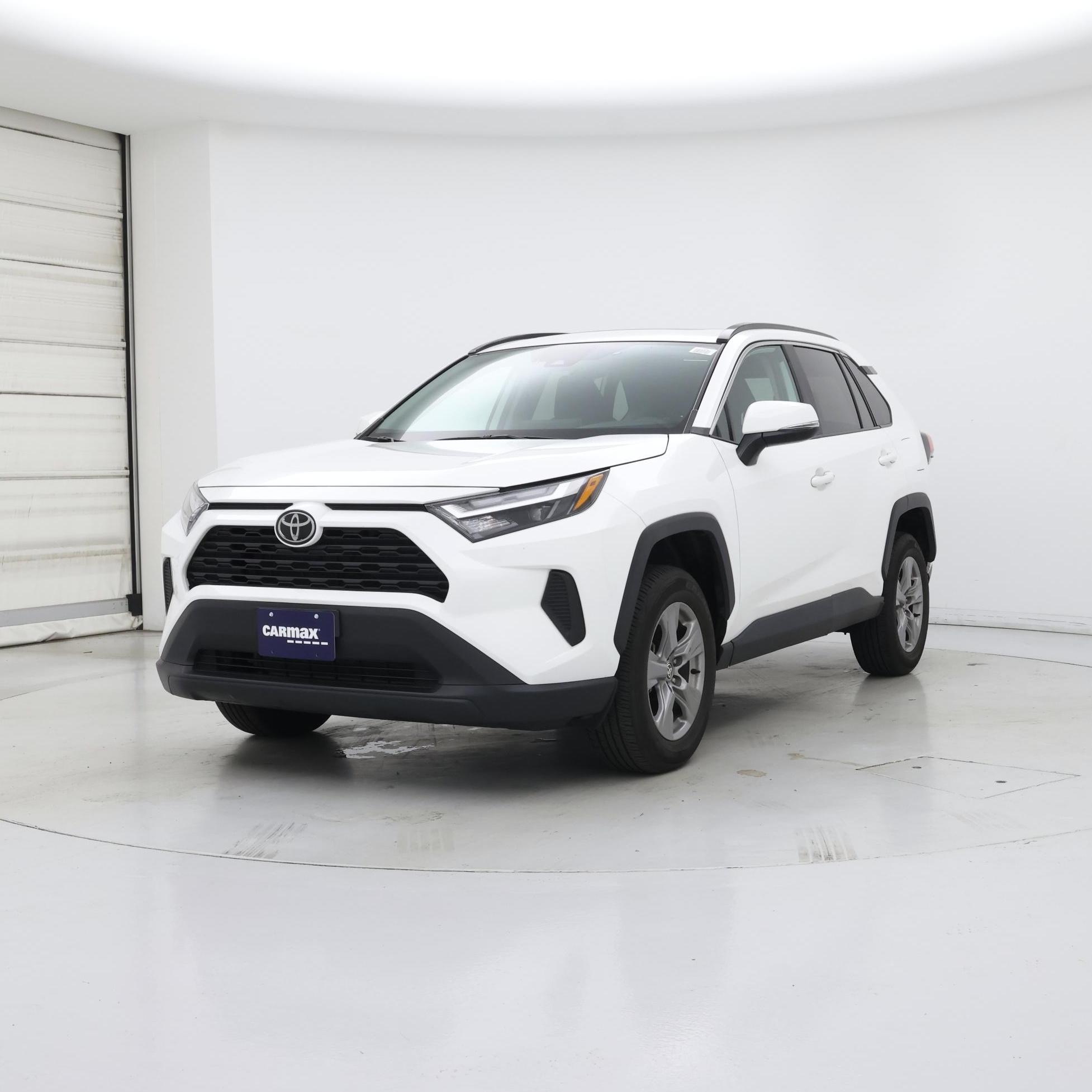 Thumbnail: 2024 Toyota RAV4 - 4