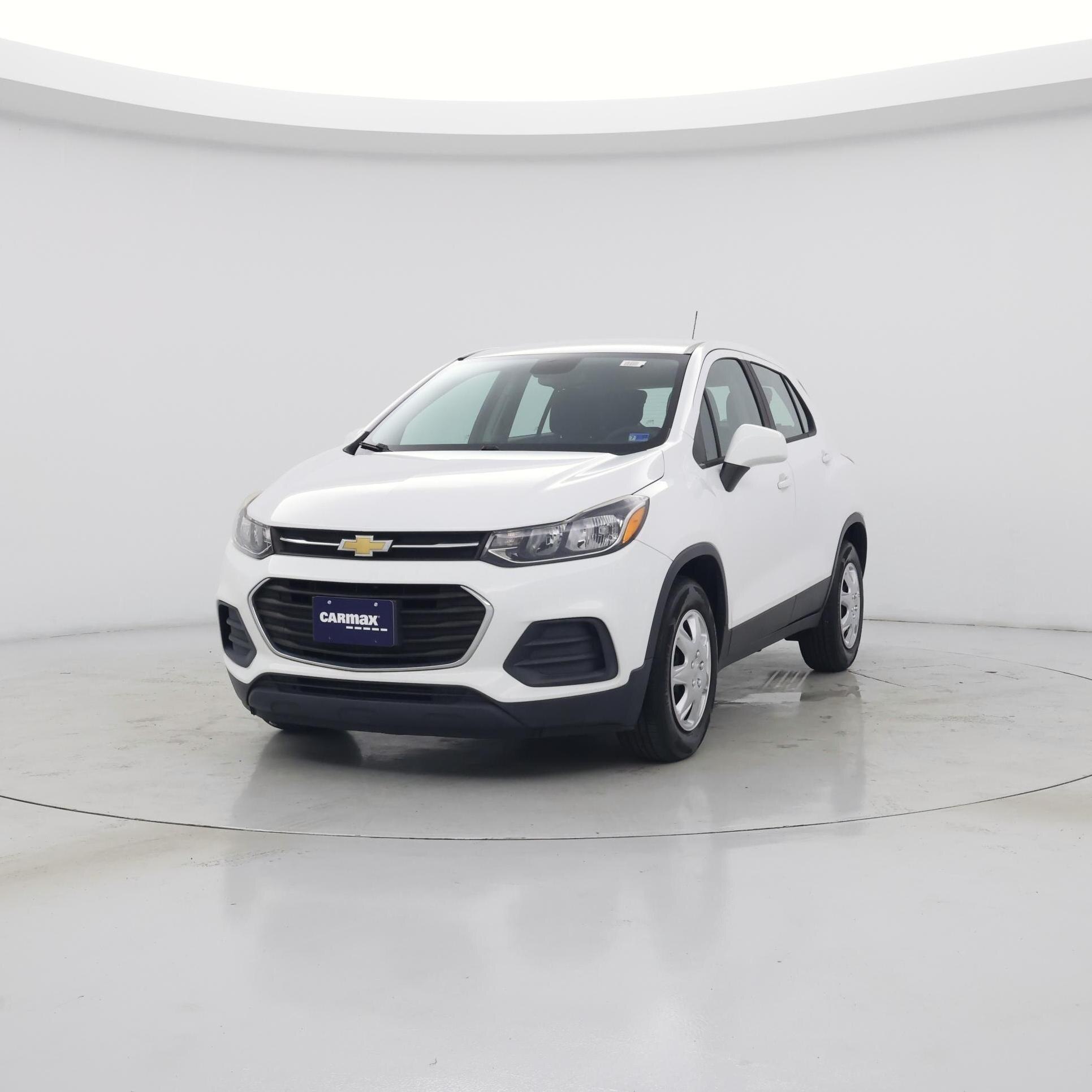 Thumbnail: 2017 Chevrolet Trax - 4