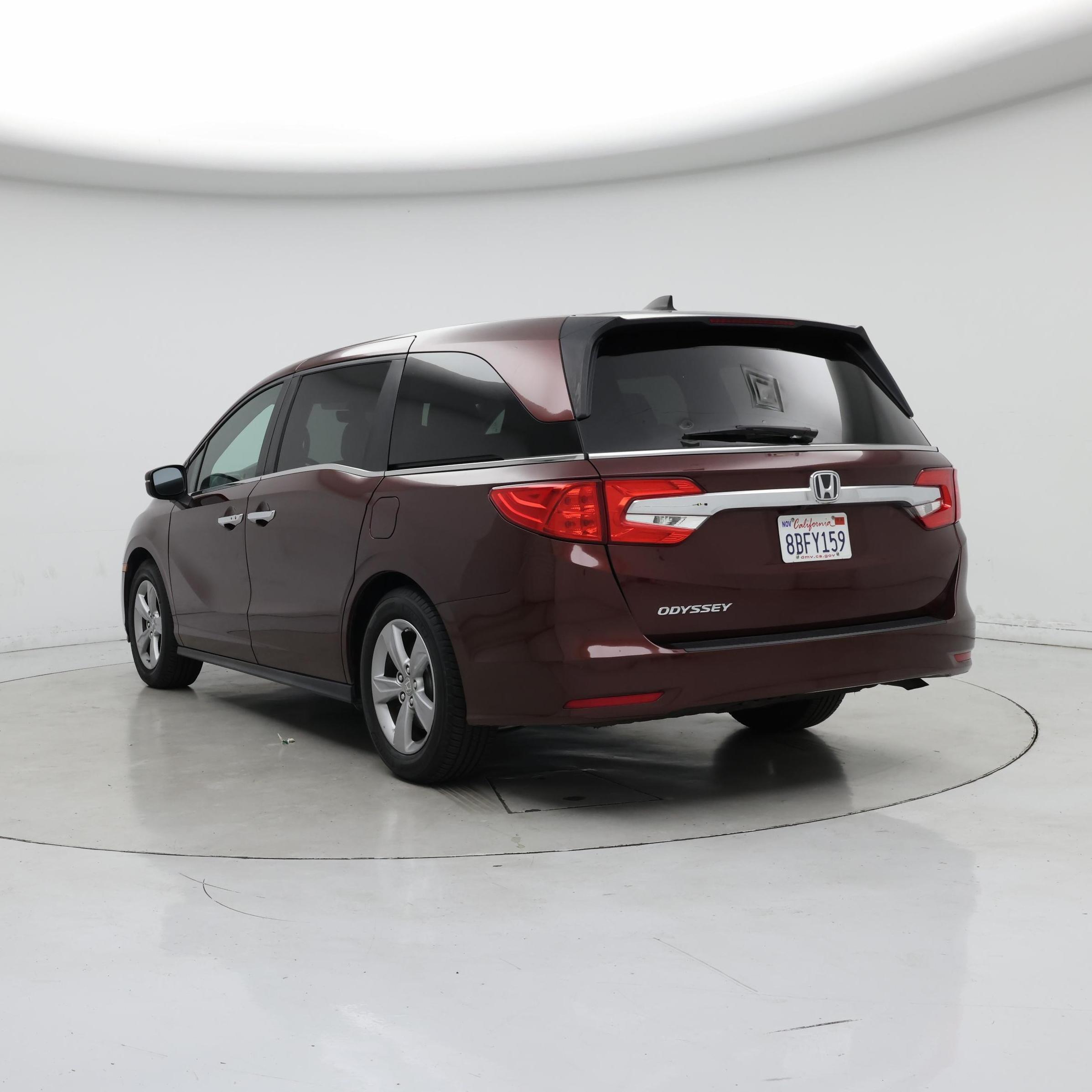 Thumbnail: 2018 Honda Odyssey - 2