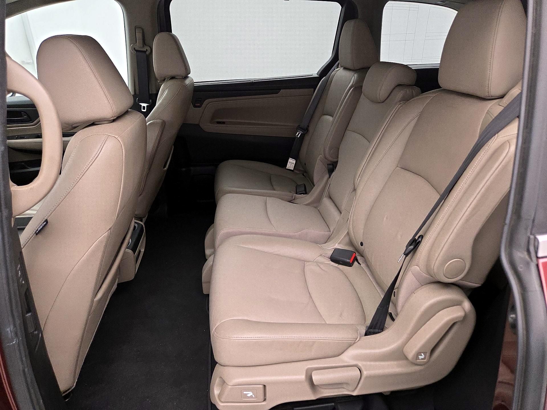 Thumbnail: 2018 Honda Odyssey - 19