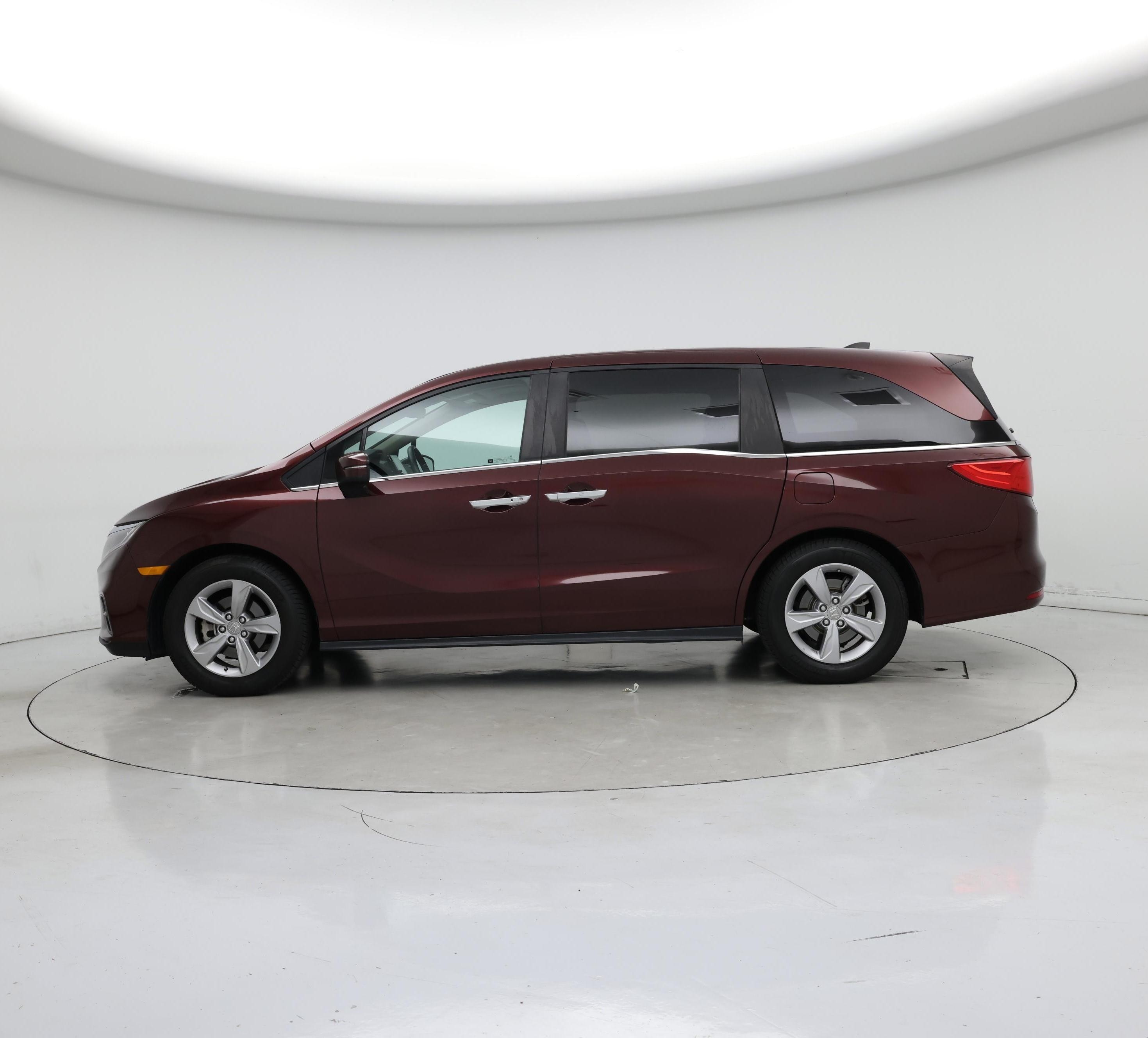Thumbnail: 2018 Honda Odyssey - 3