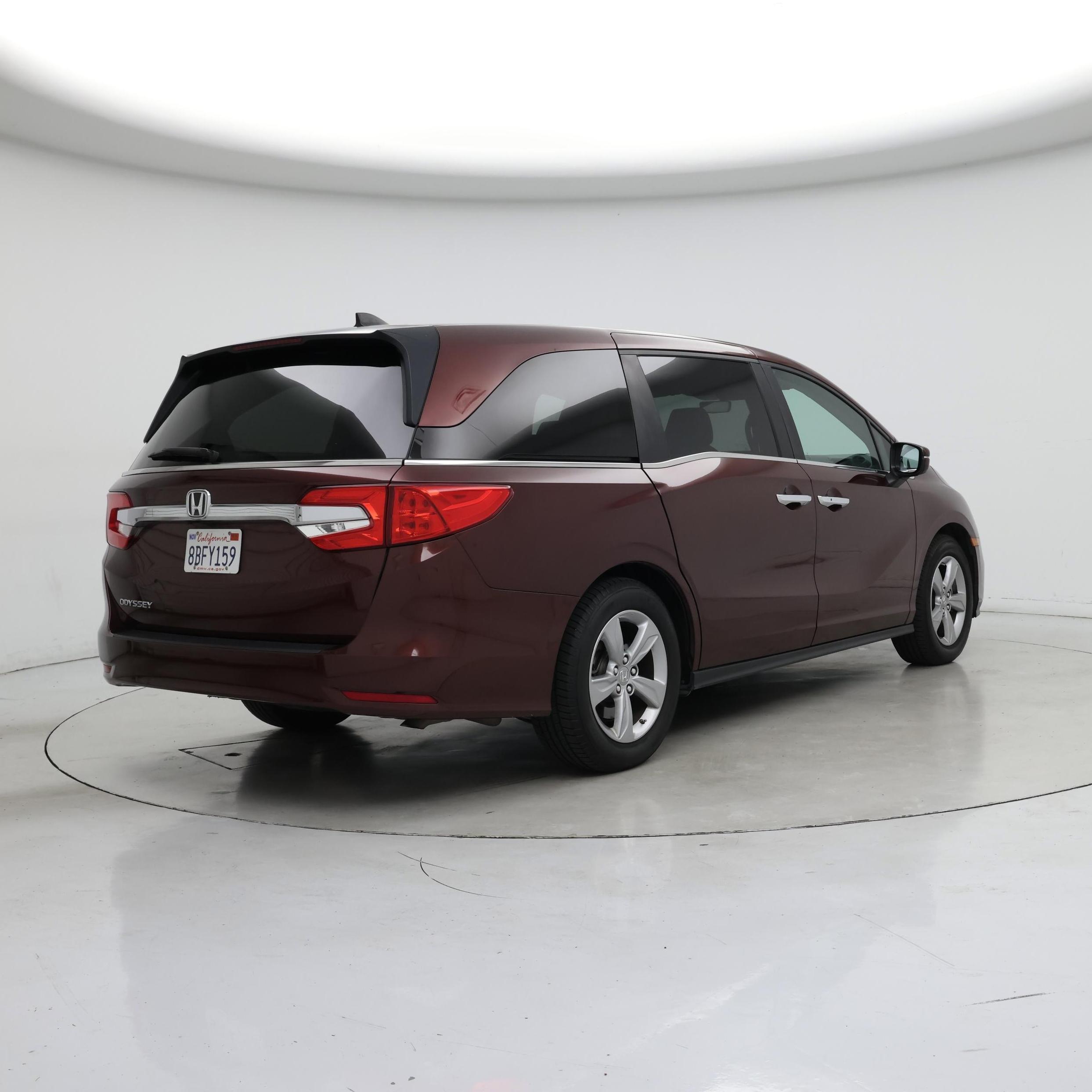 Thumbnail: 2018 Honda Odyssey - 8
