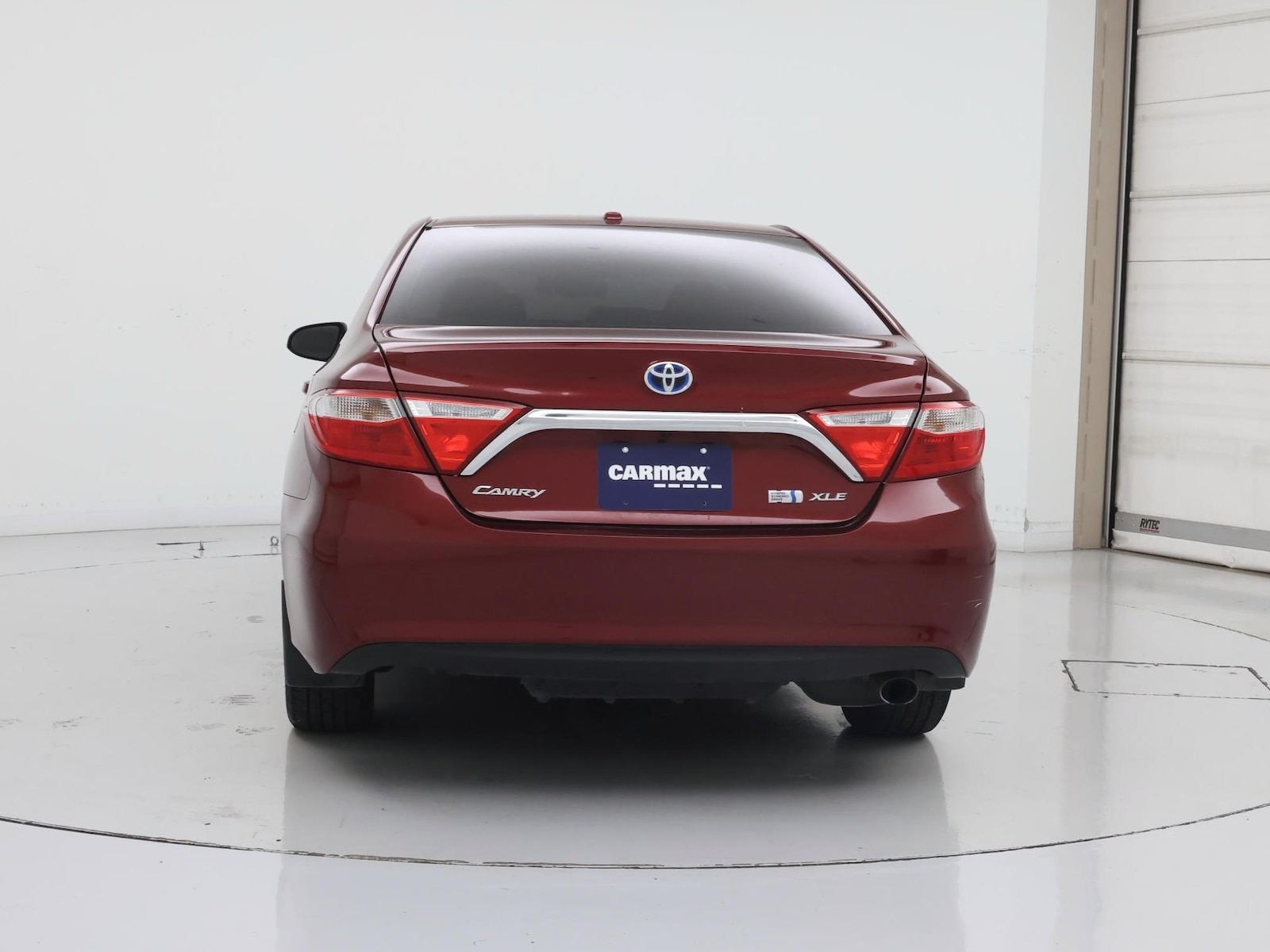 2017 Toyota Camry XLE Hybrid - Photo 7