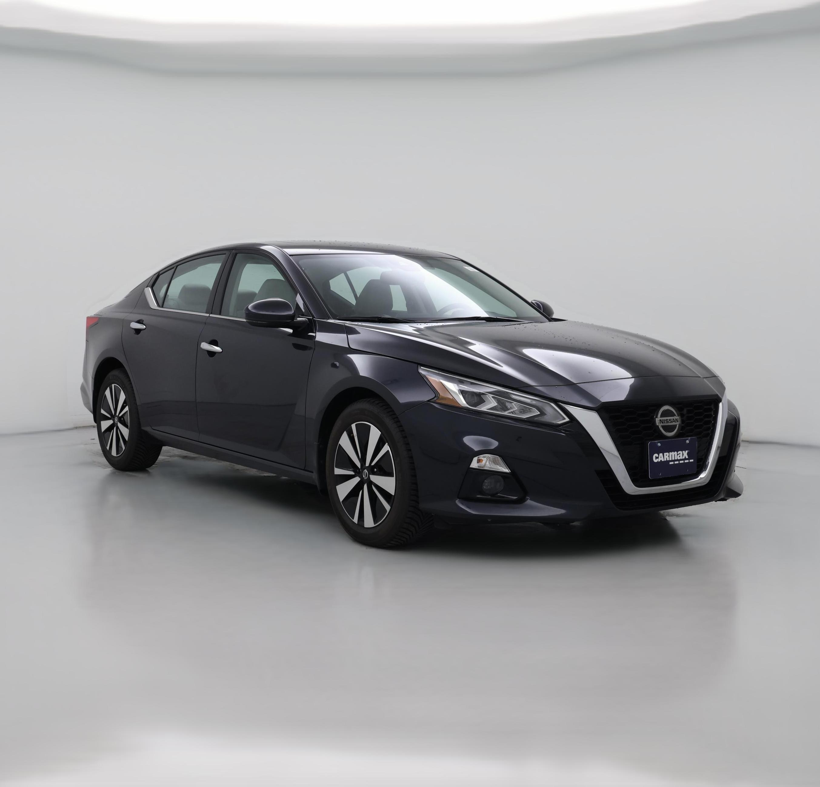 Thumbnail: 2020 Nissan Altima - 1