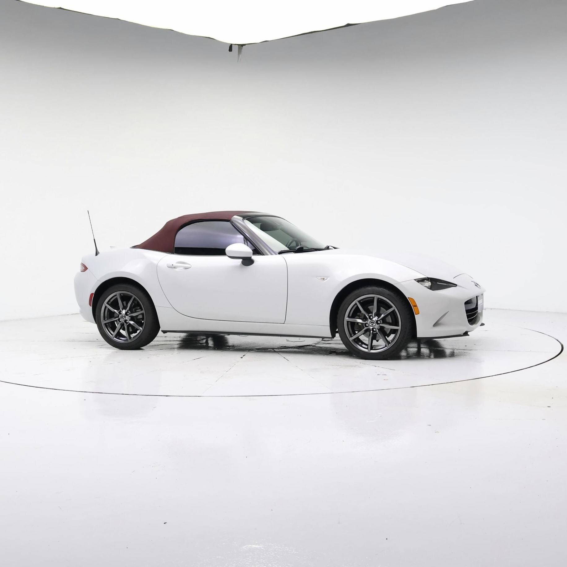 White 2018 Mazda MX-5 Miata Convertible Rear-Wheel Drive Automatic