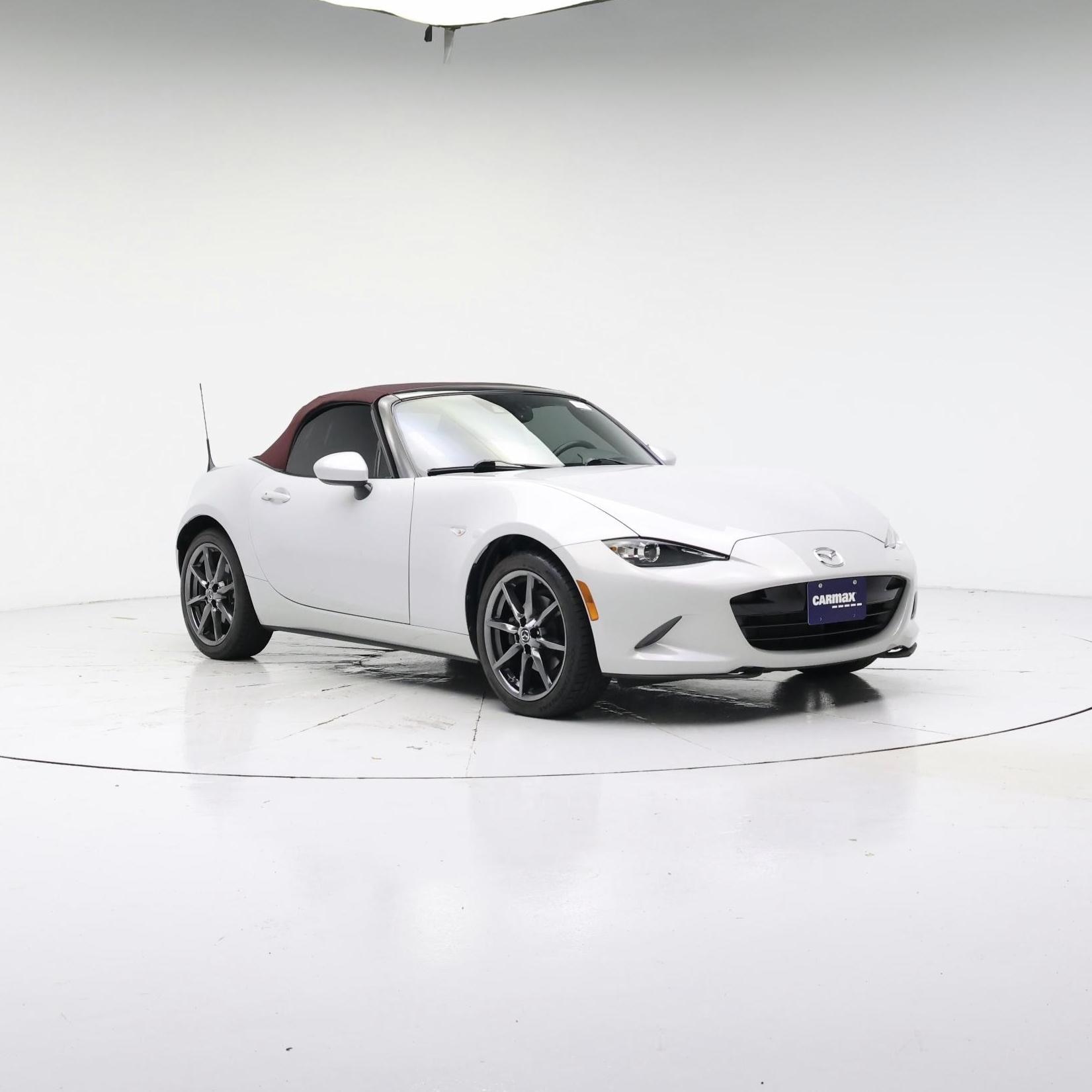 Thumbnail: 2018 Mazda MX-5 Miata - 5