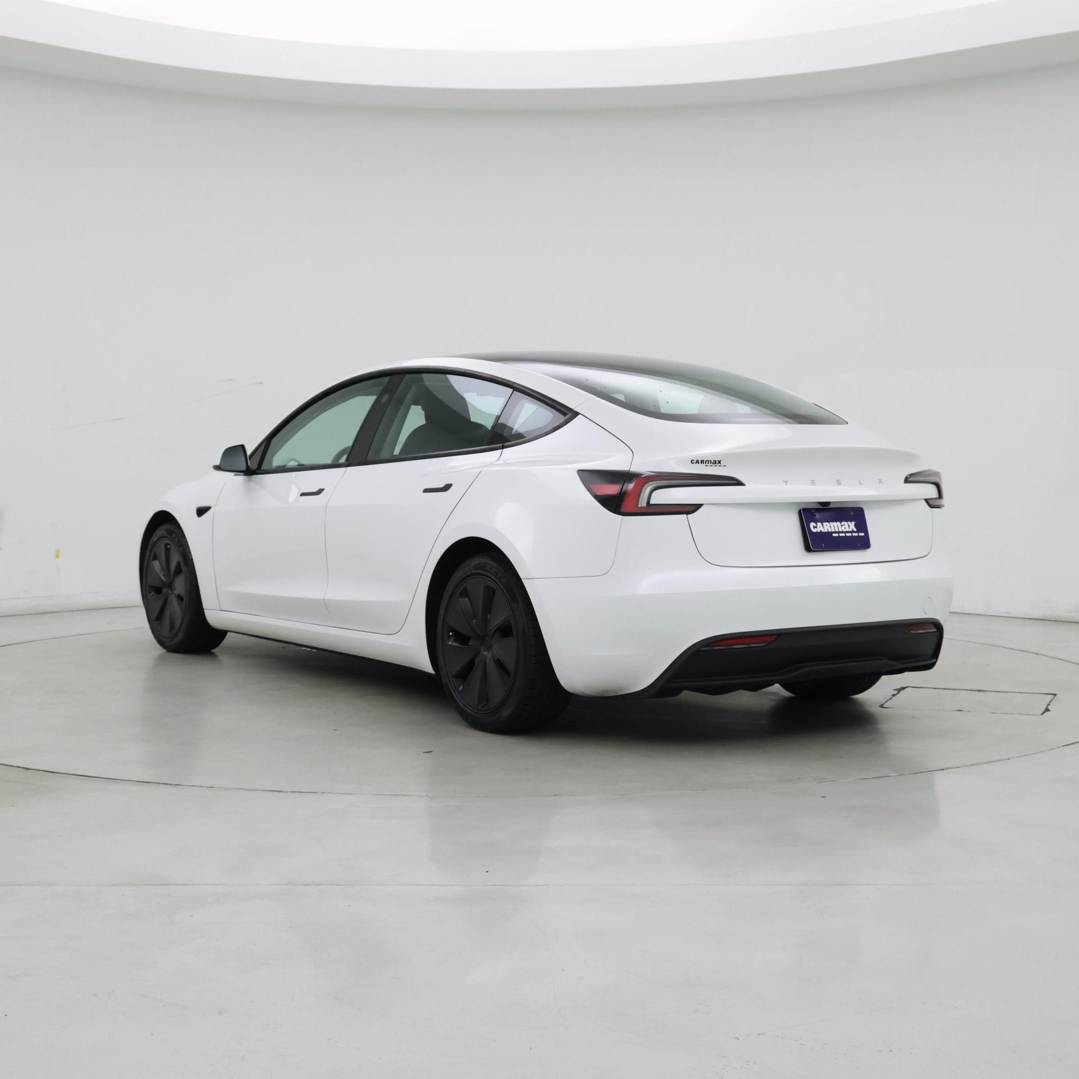 Thumbnail: 2024 Tesla Model 3 - 2