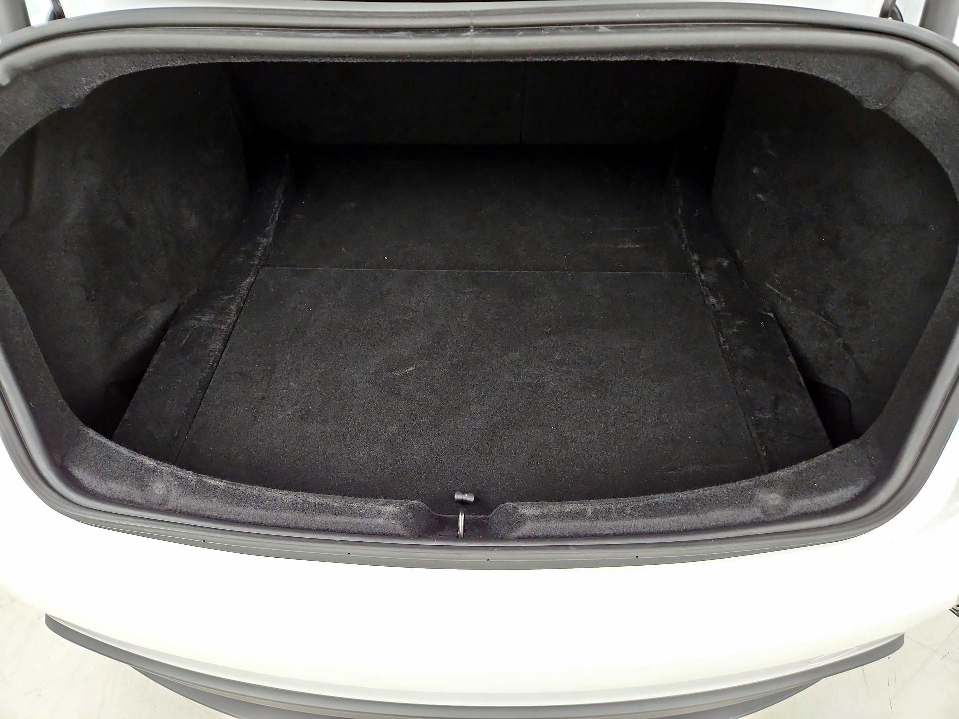 Thumbnail: 2024 Tesla Model 3 - 19