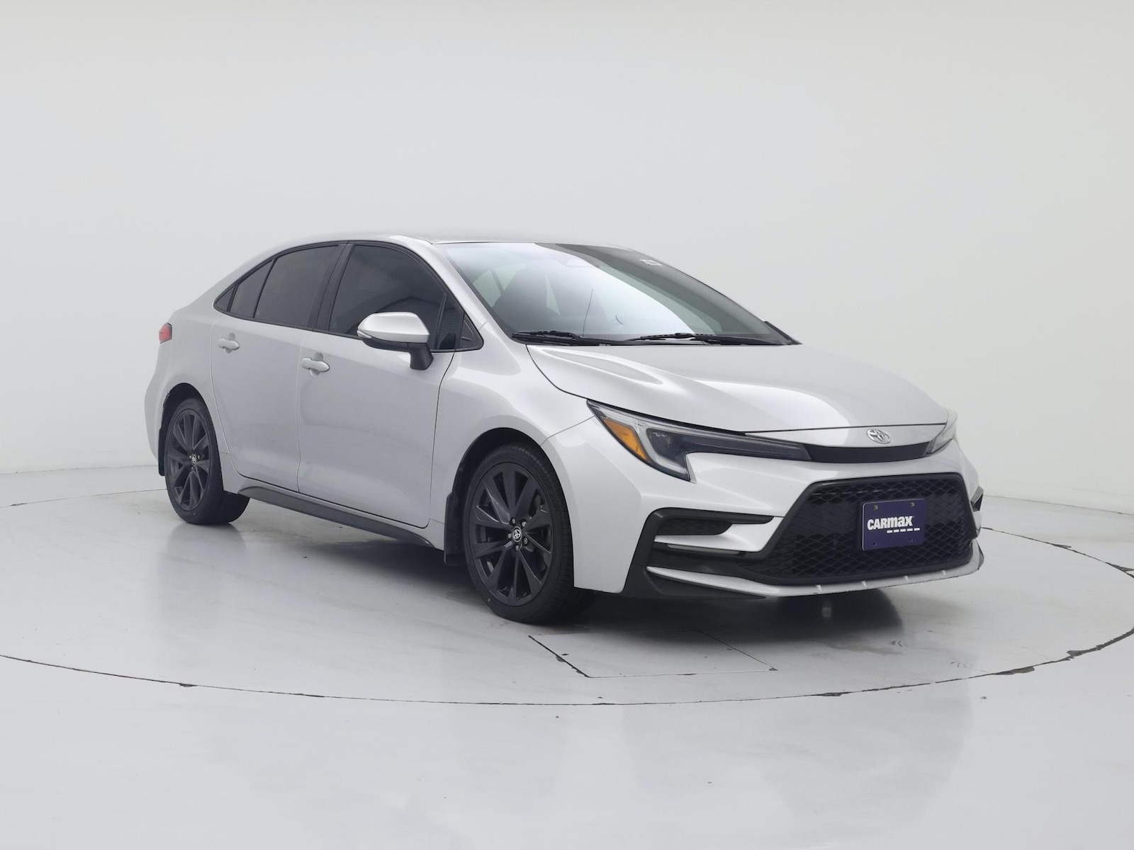 2023 Toyota Corolla SE - Photo 2