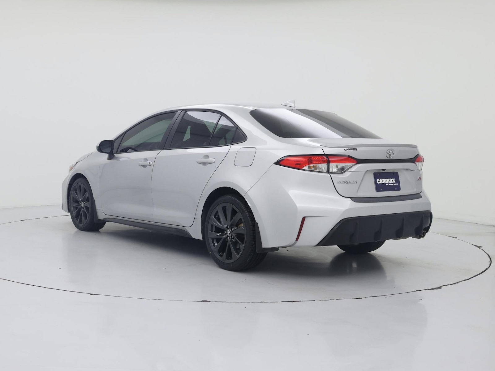 2023 Toyota Corolla SE - Photo 3