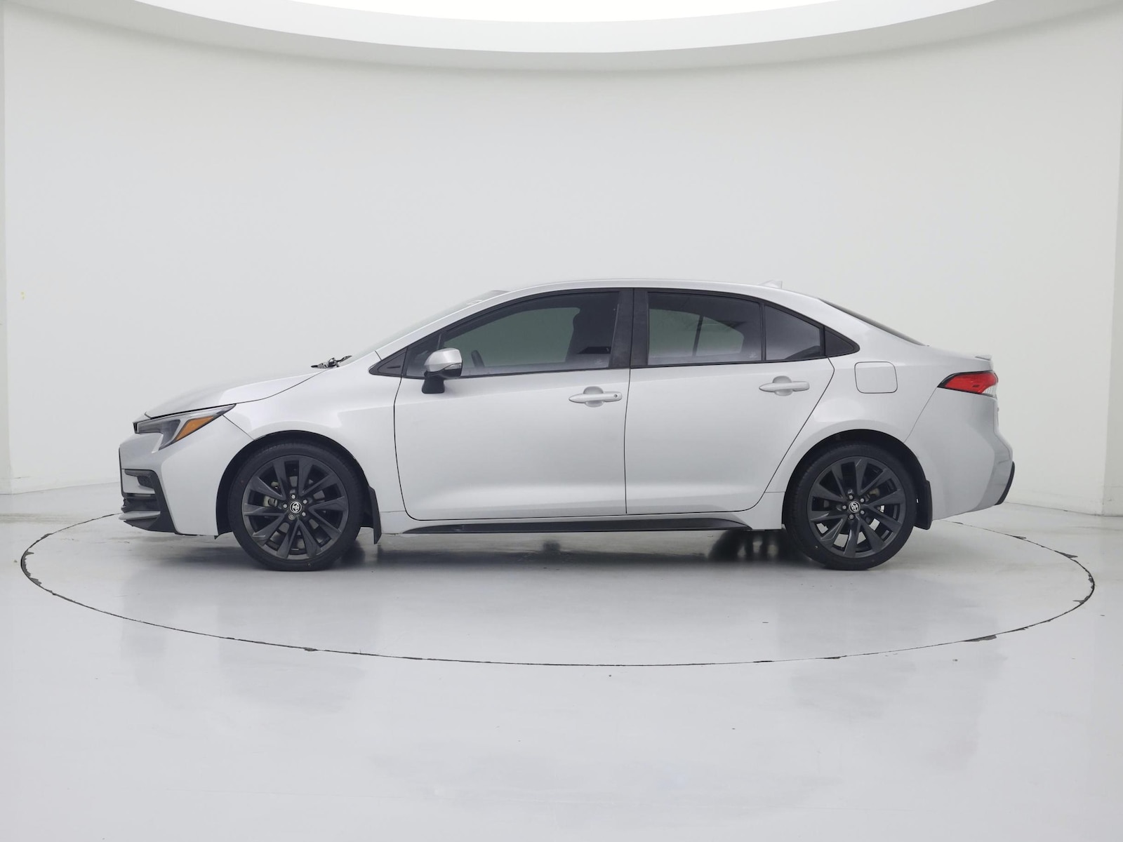 2023 Toyota Corolla SE - Photo 4