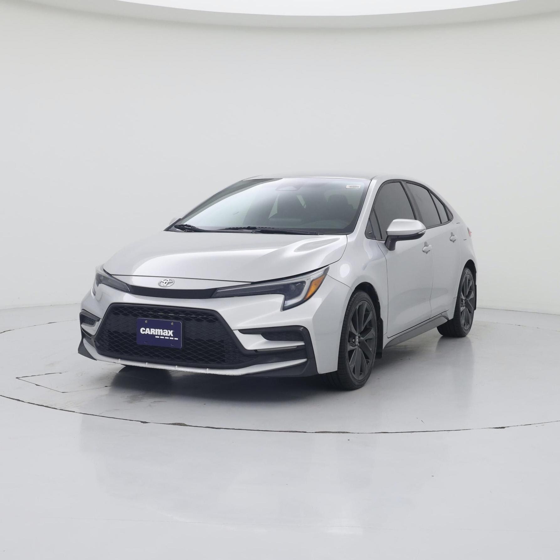 Thumbnail: 2023 Toyota Corolla - 4