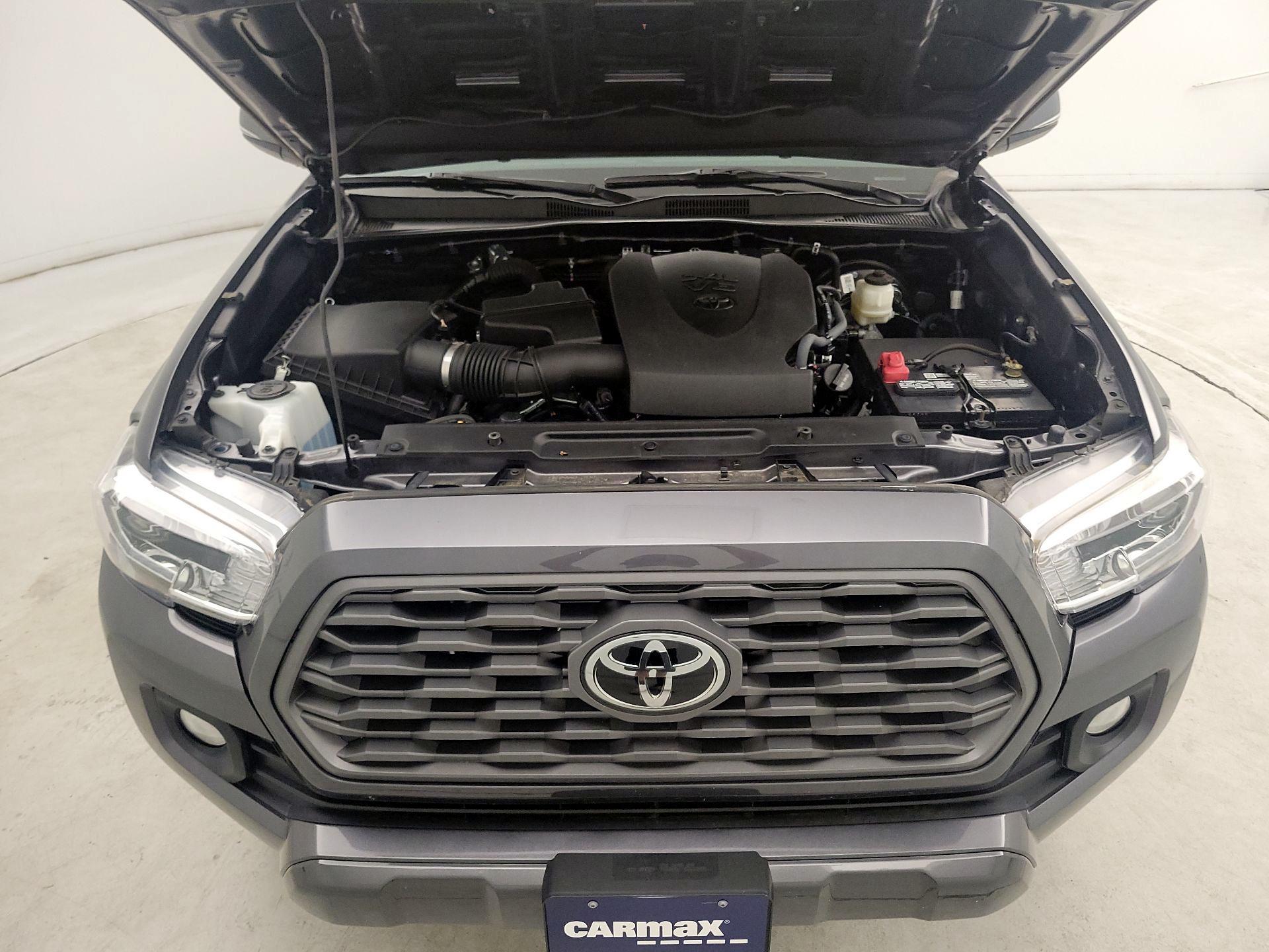 Thumbnail: 2022 Toyota Tacoma - 18
