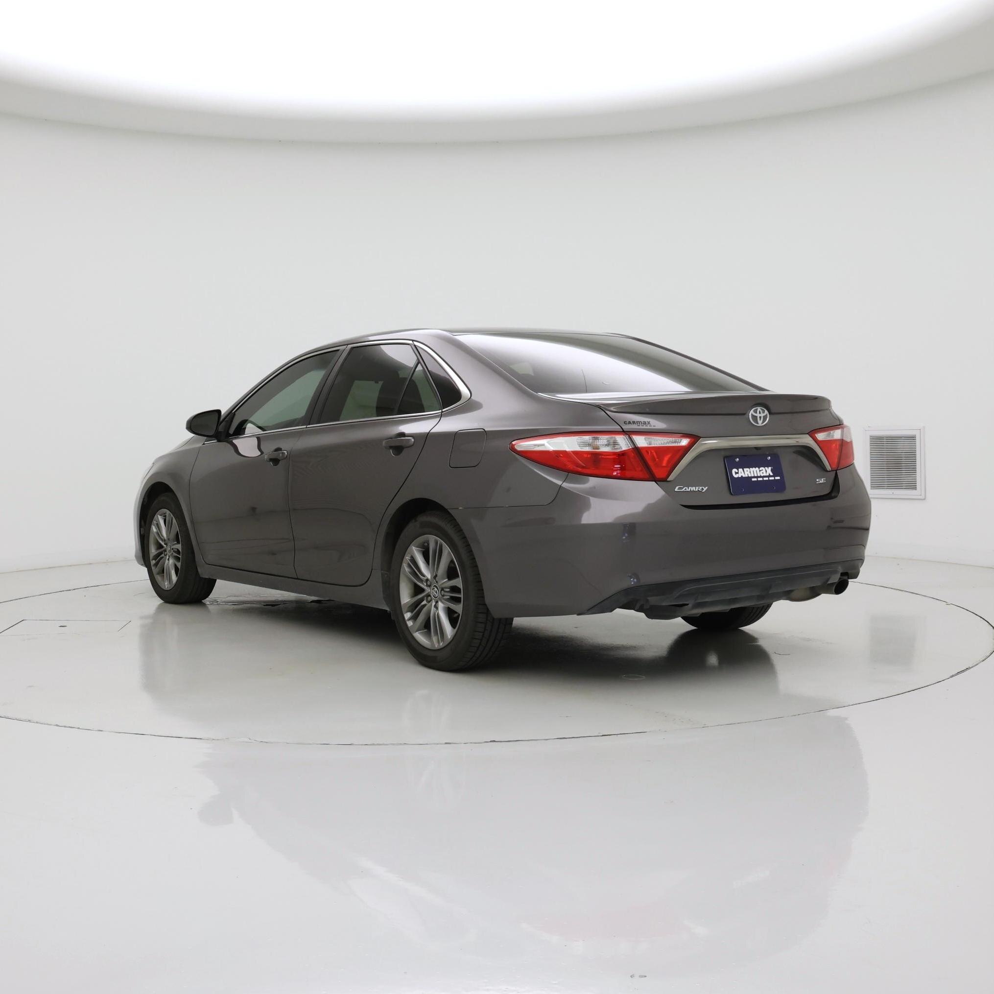 Thumbnail: 2016 Toyota Camry - 2