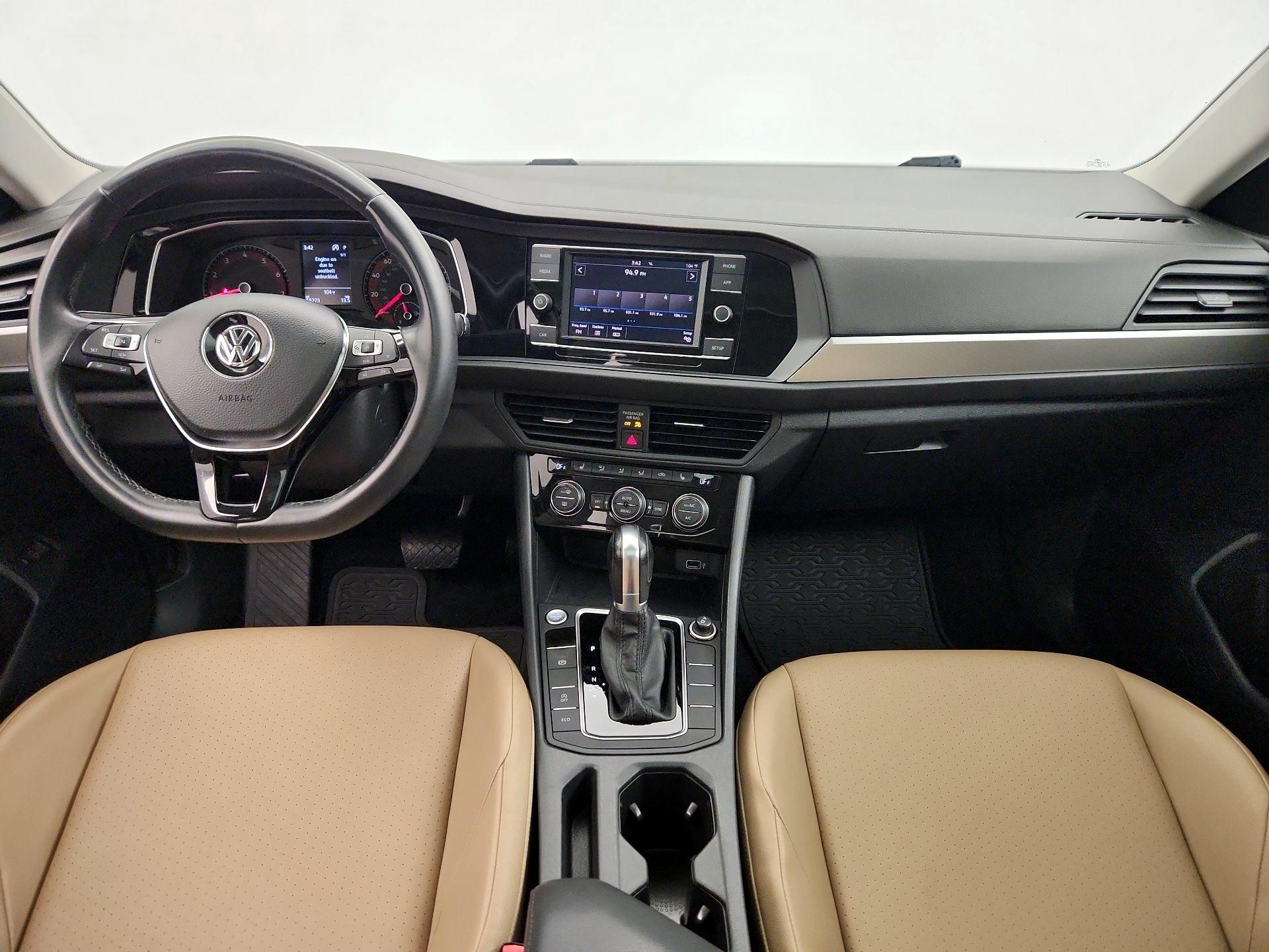 Thumbnail: 2019 Volkswagen Jetta - 9