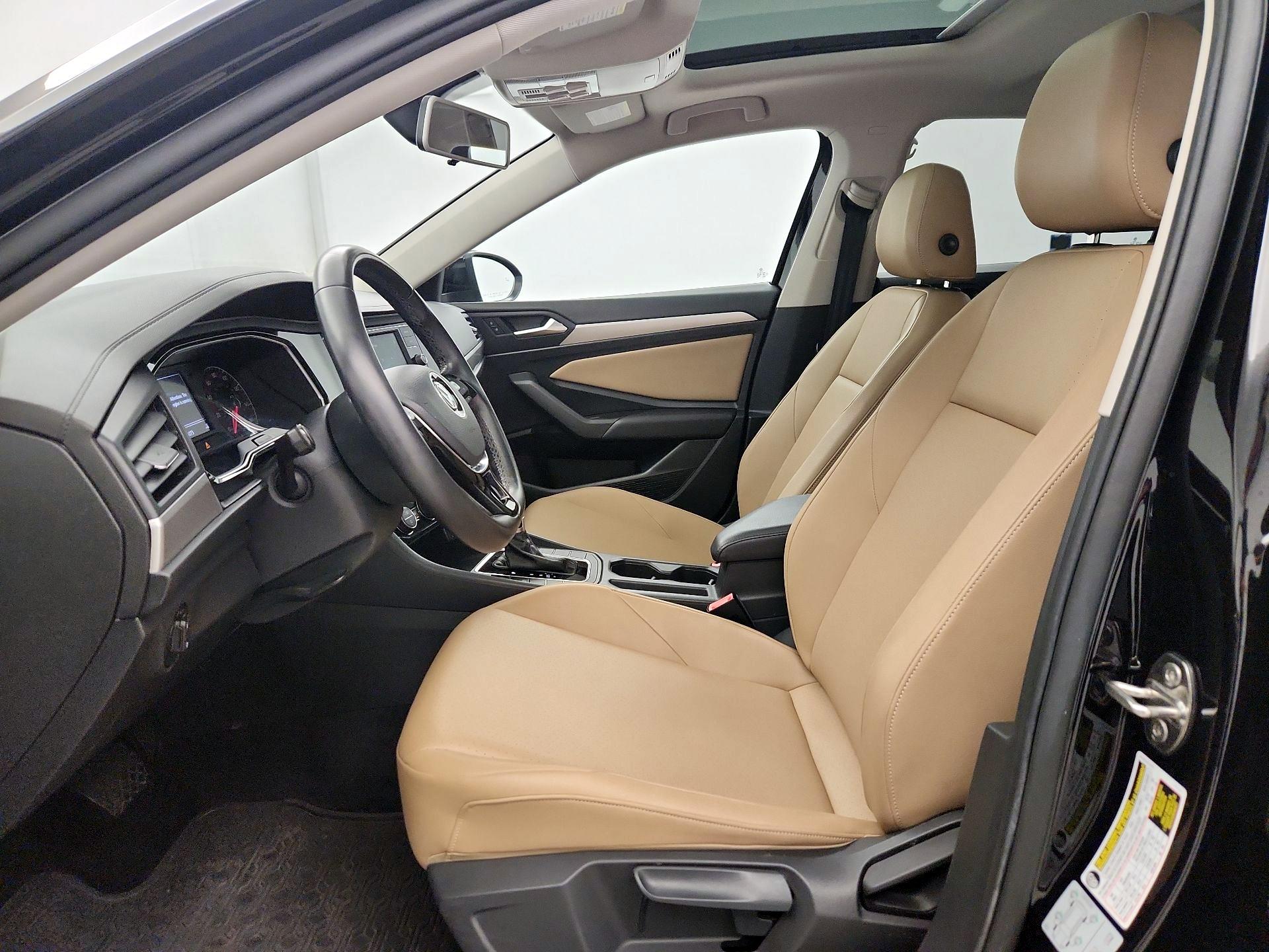 Thumbnail: 2019 Volkswagen Jetta - 11