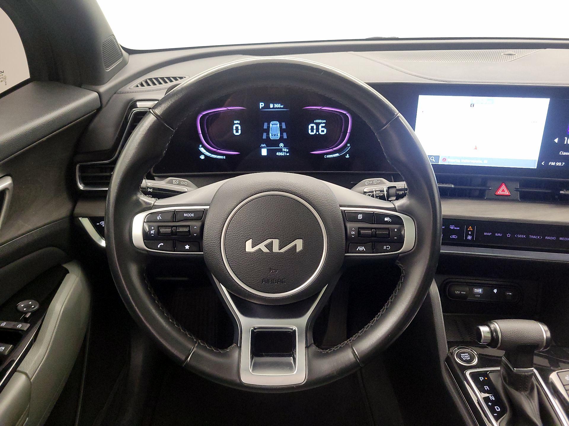 Thumbnail: 2023 Kia Sportage - 10