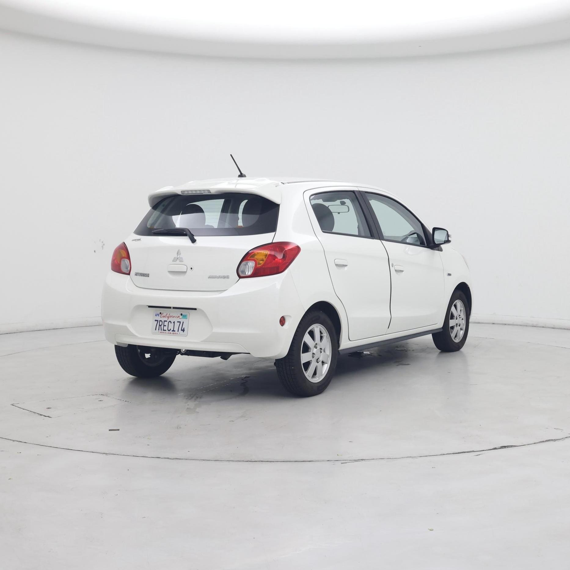 Thumbnail: 2015 Mitsubishi Mirage - 8