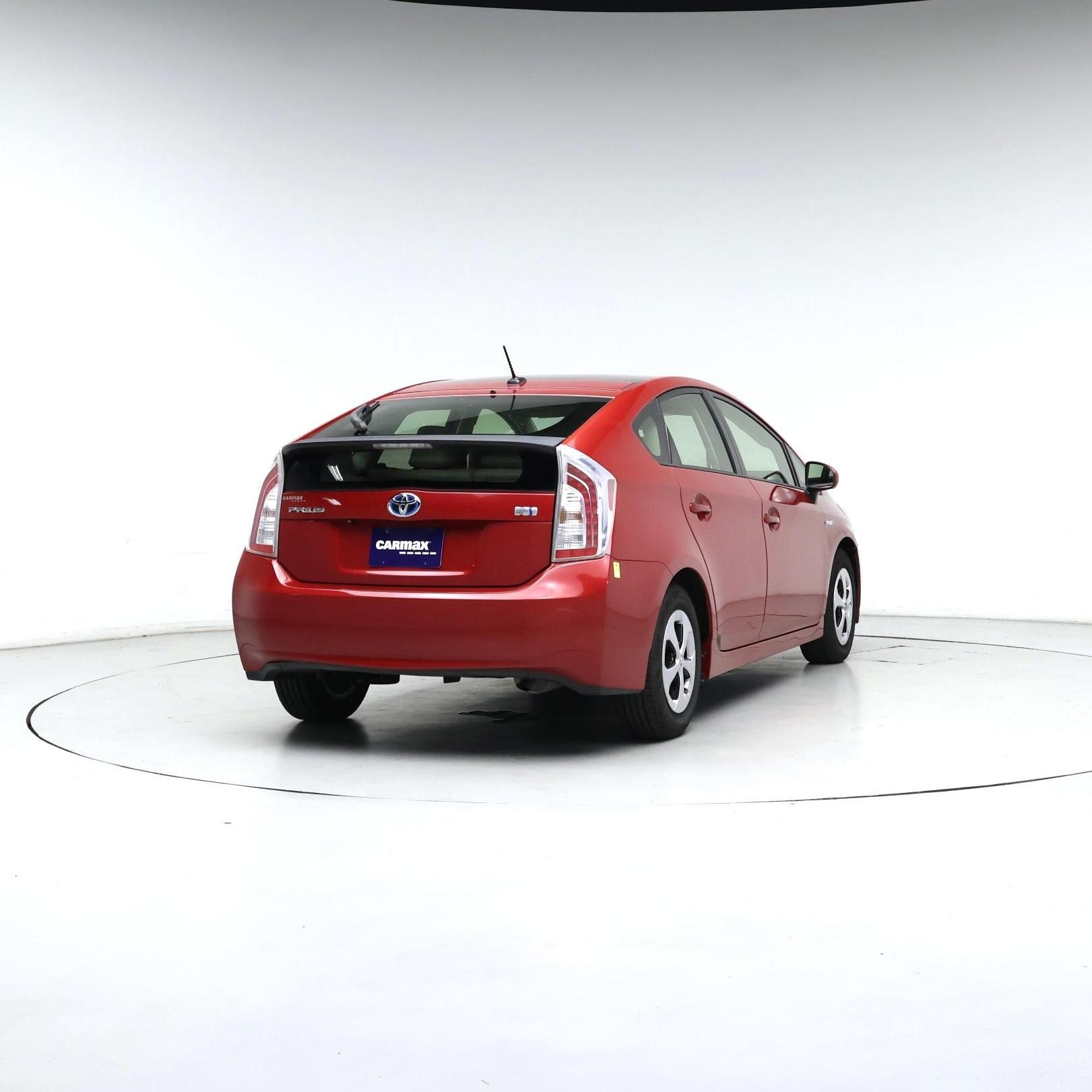 Thumbnail: 2014 Toyota Prius - 8