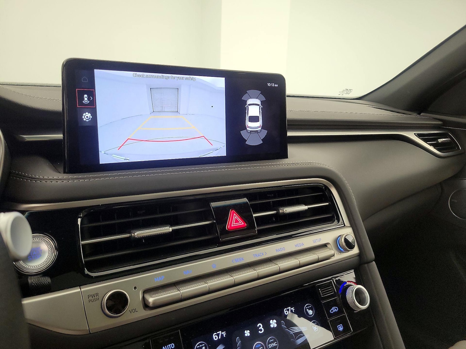 2024 GENESIS G70 Sport Advanced - Photo 16