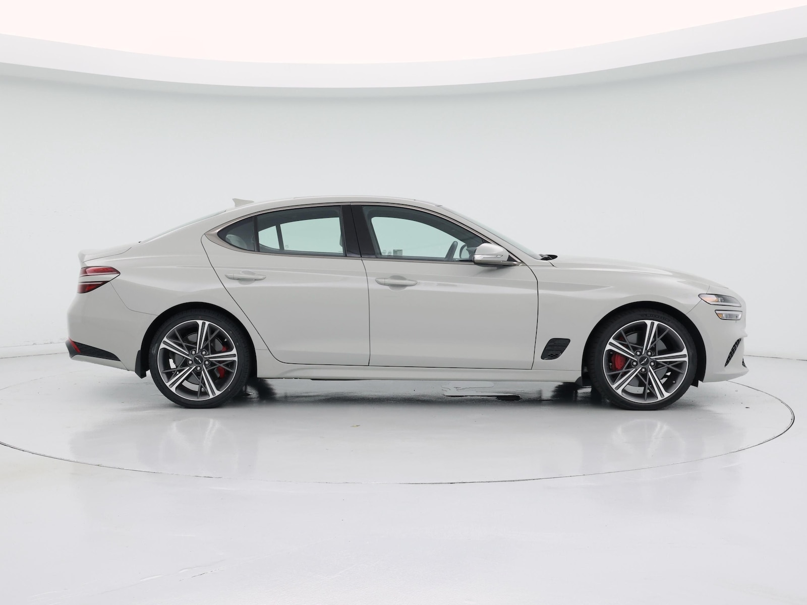 2024 GENESIS G70 Sport Advanced - Photo 8