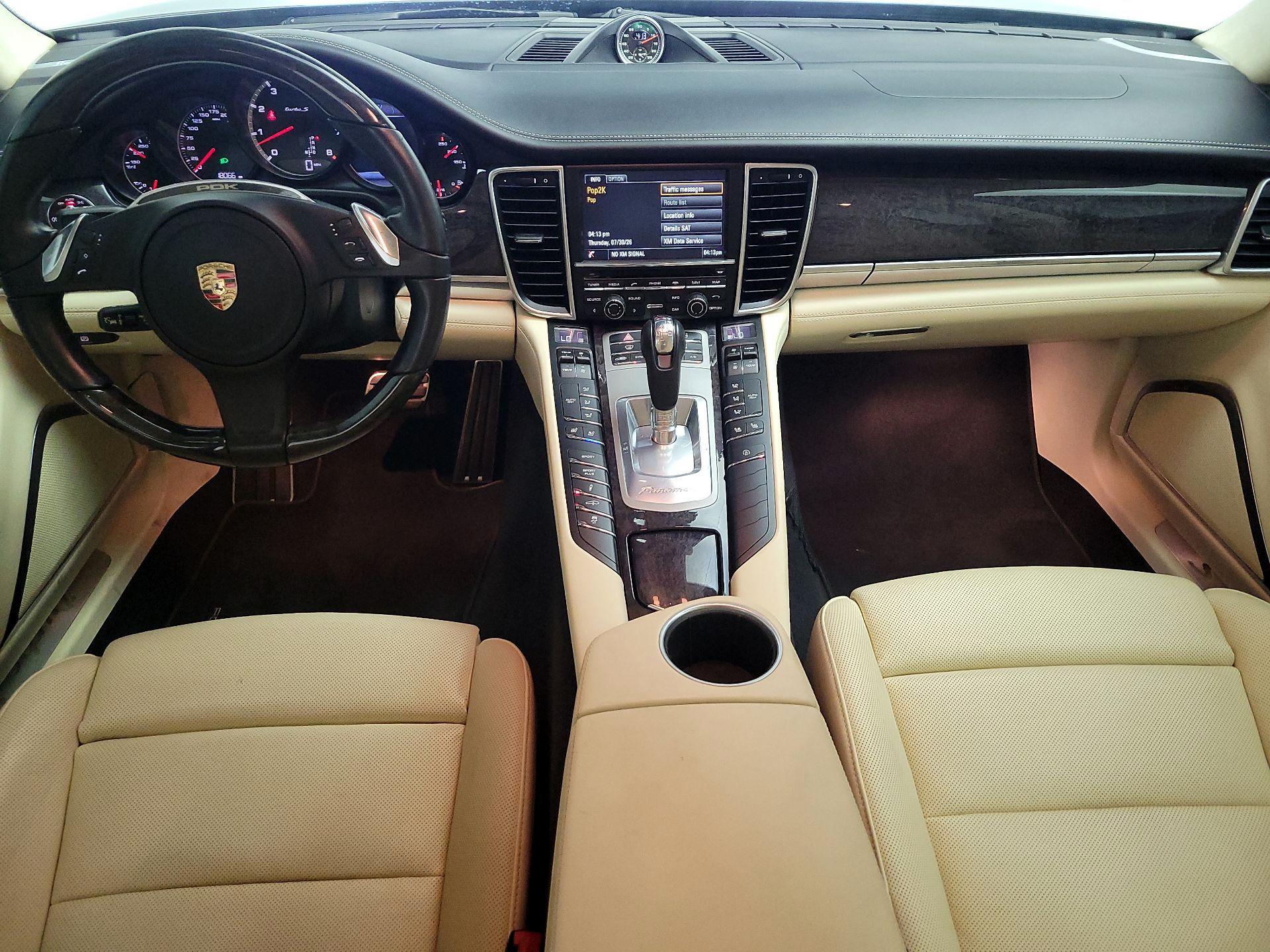 Thumbnail: 2015 Porsche Panamera - 9