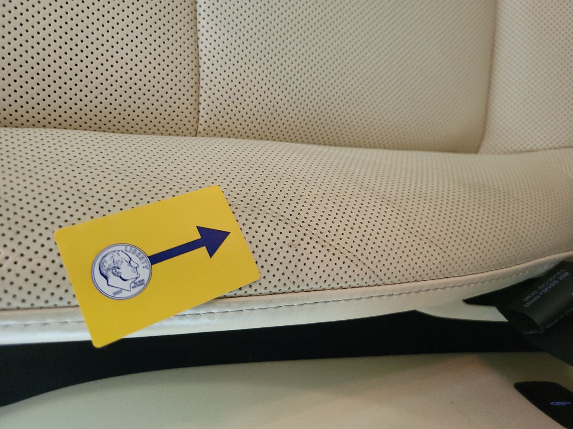 Thumbnail: 2015 Porsche Panamera - 19