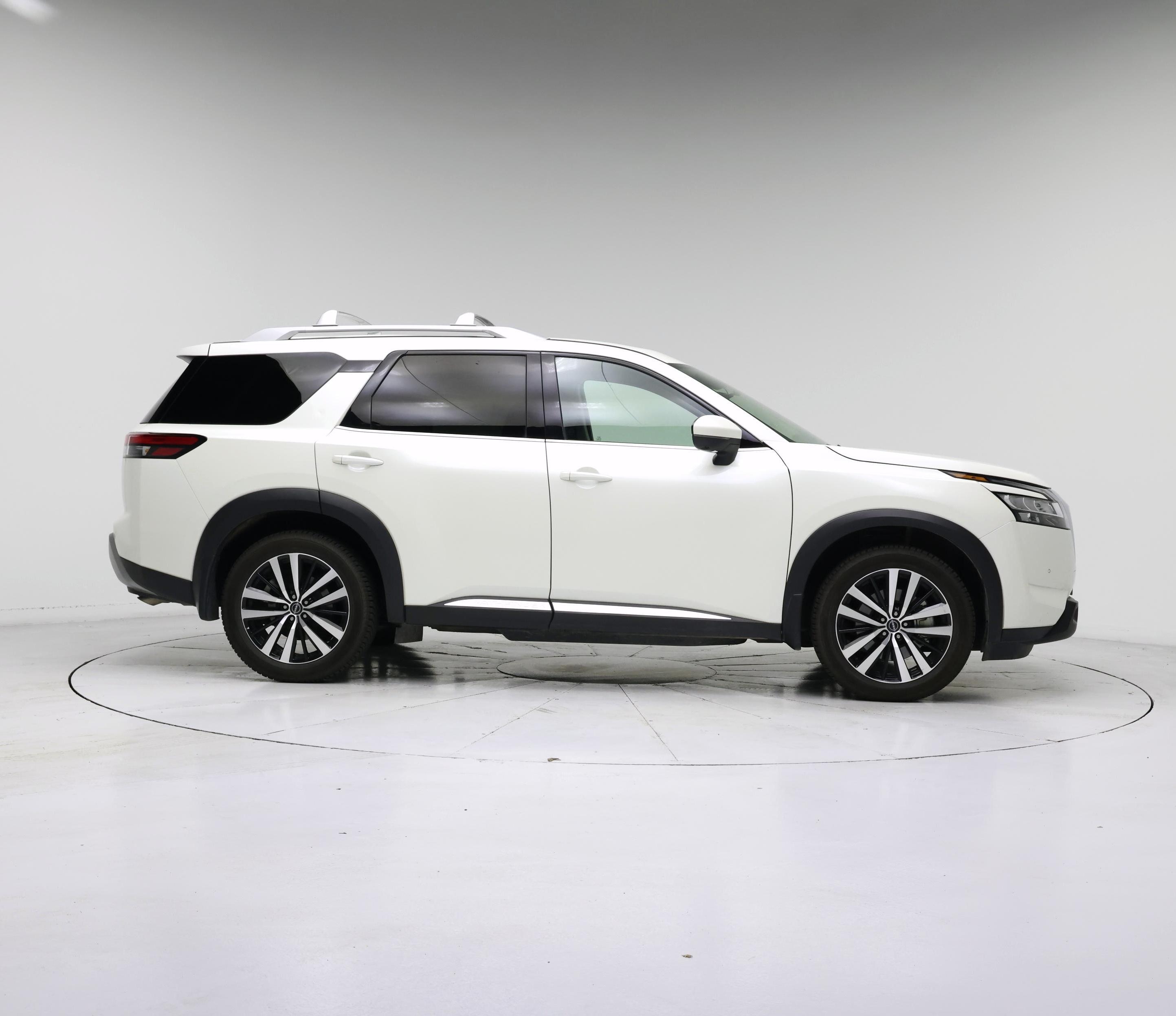 Thumbnail: 2024 Nissan Pathfinder - 7