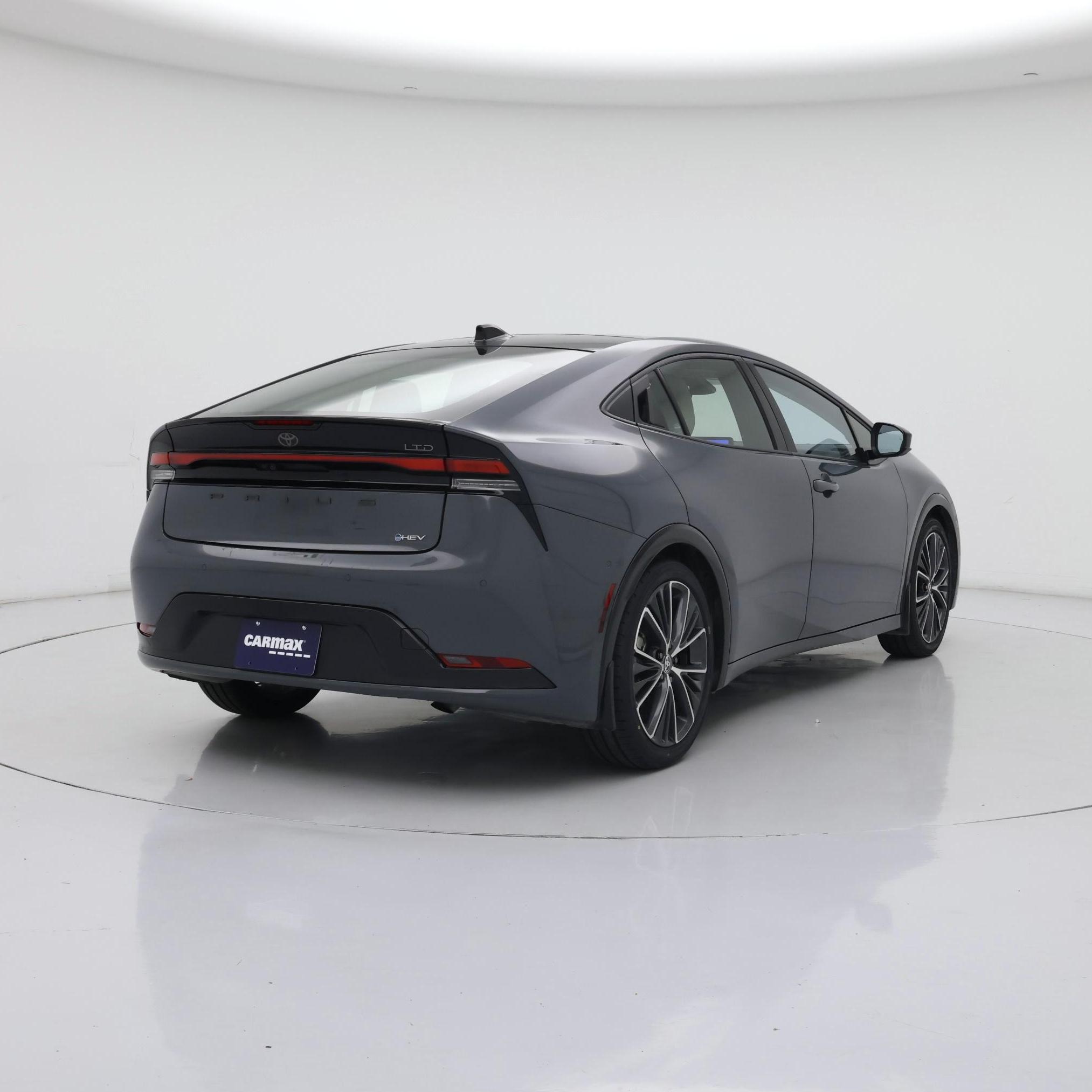 Thumbnail: 2024 Toyota Prius - 8