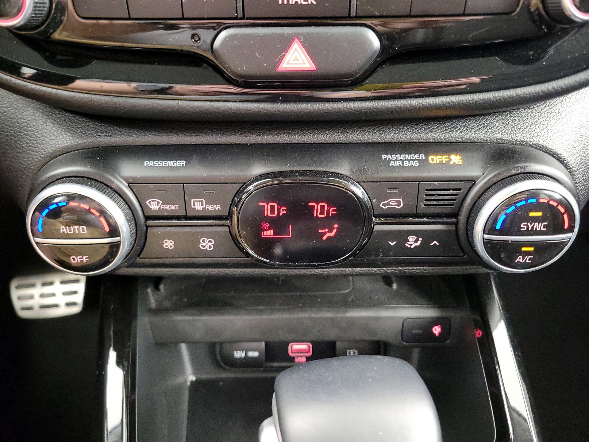 Thumbnail: 2020 Kia Soul - 17