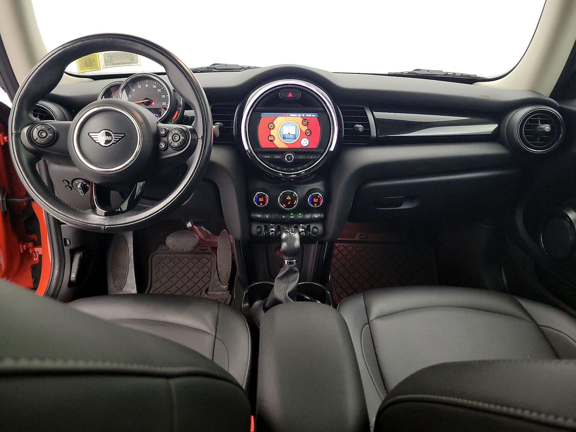 Thumbnail: 2019 MINI Cooper Hardtop - 9