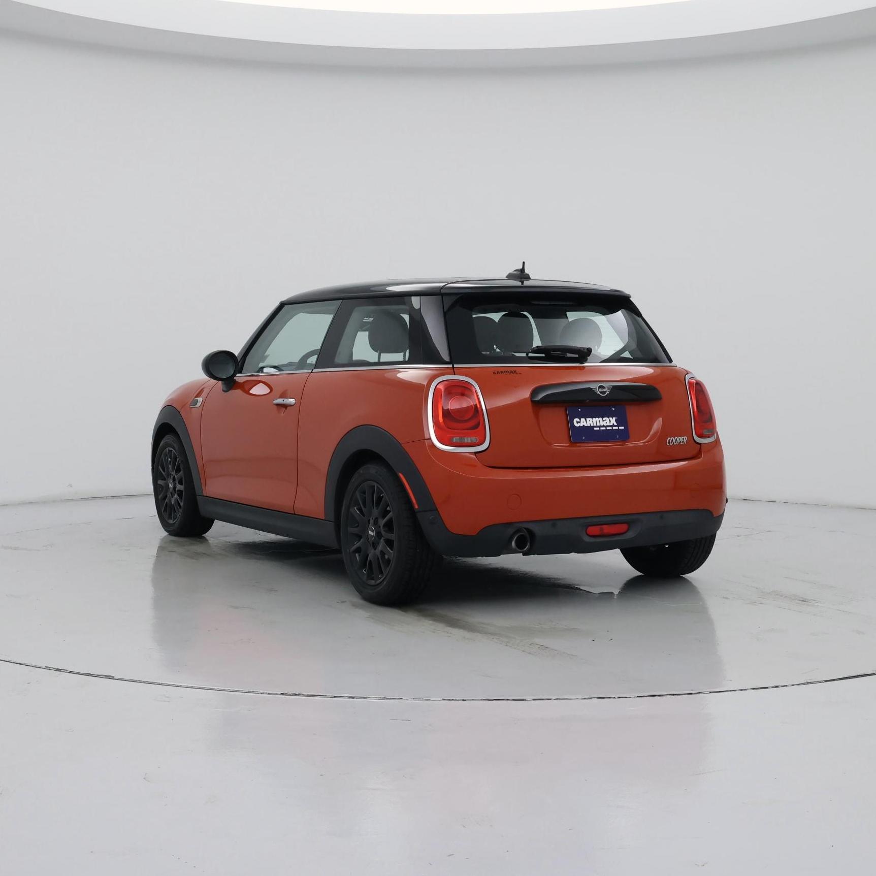 Thumbnail: 2019 MINI Cooper Hardtop - 2