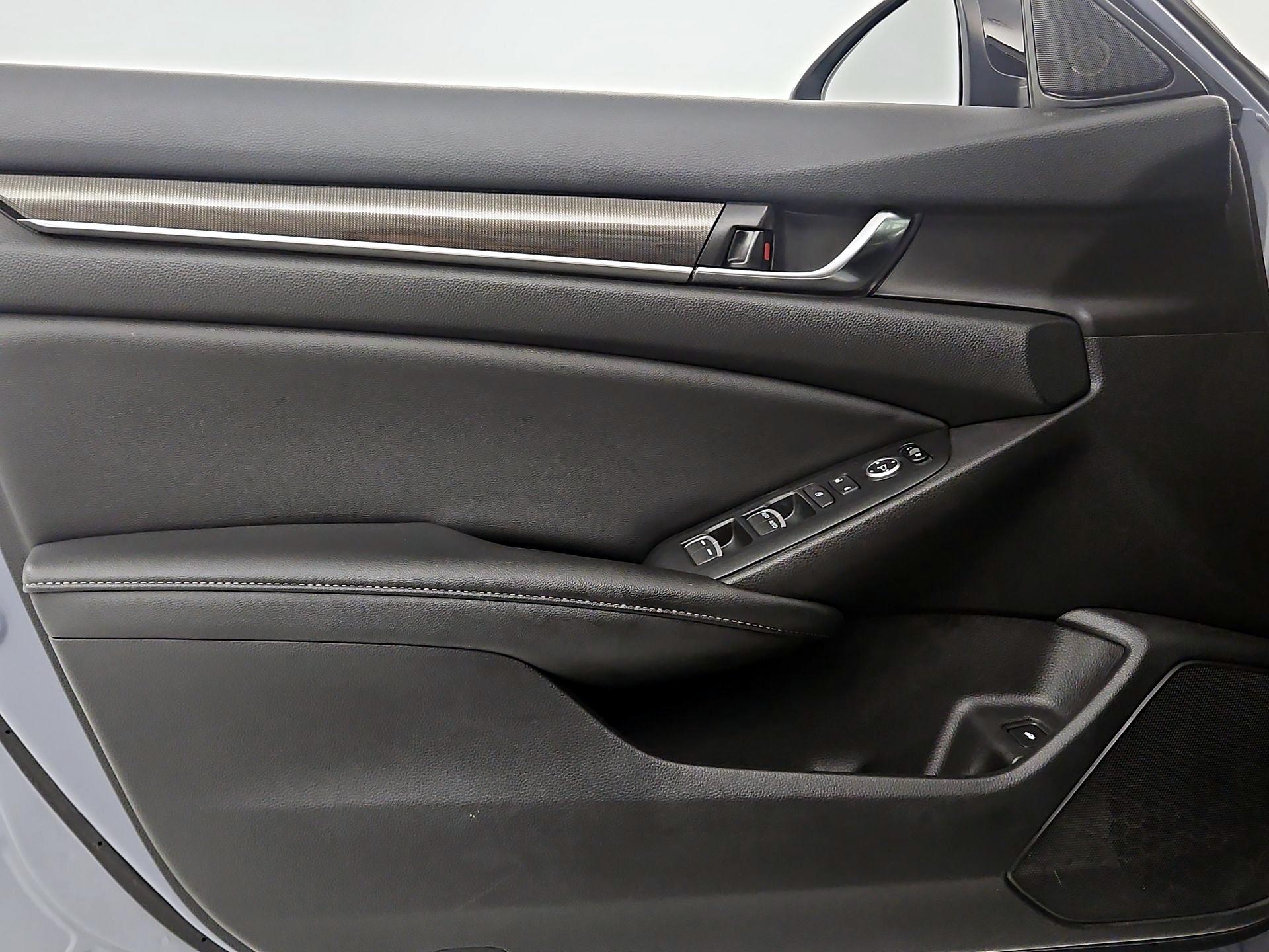 Thumbnail: 2021 Honda Accord - 10
