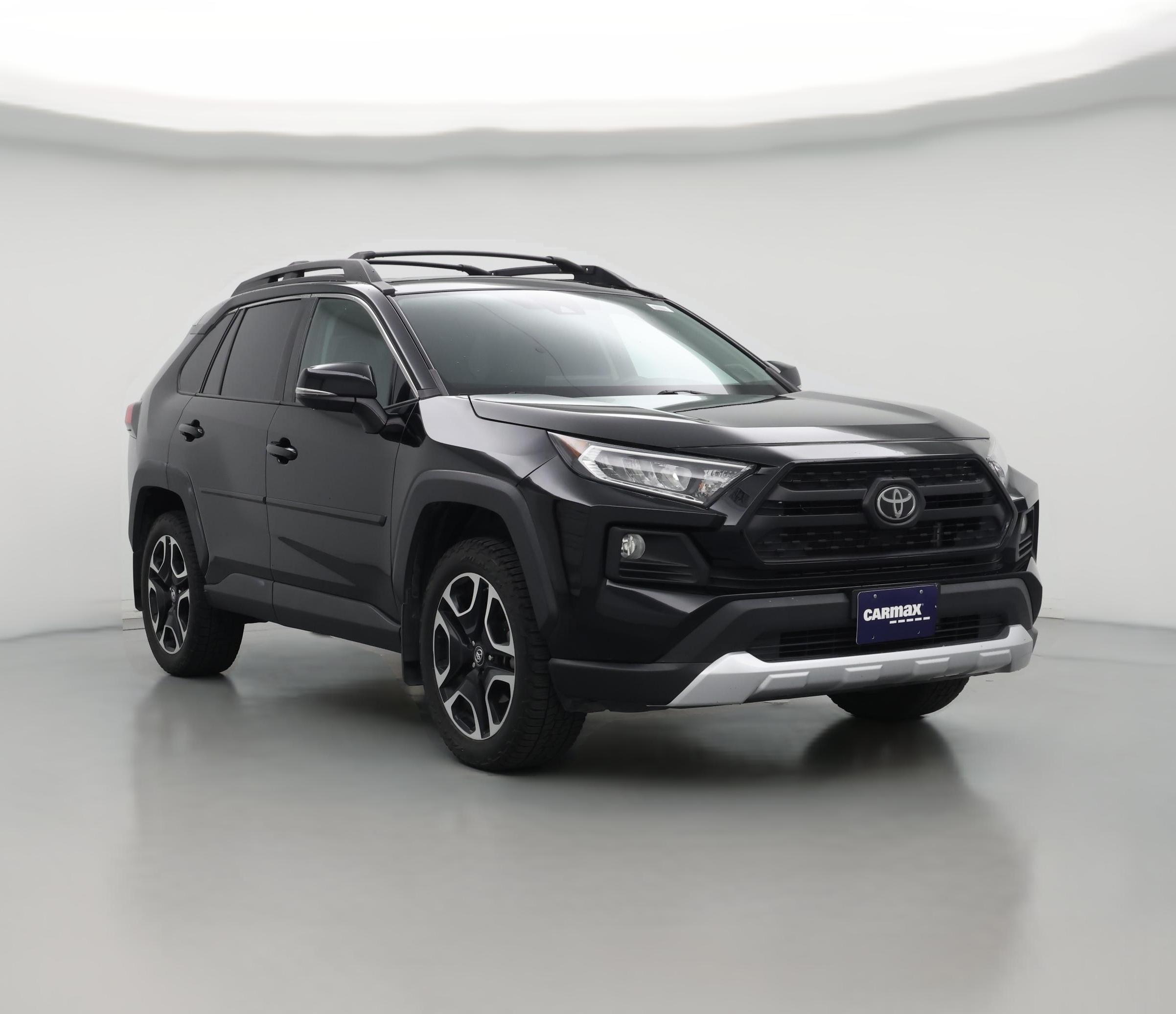 Thumbnail: 2019 Toyota RAV4 - 1