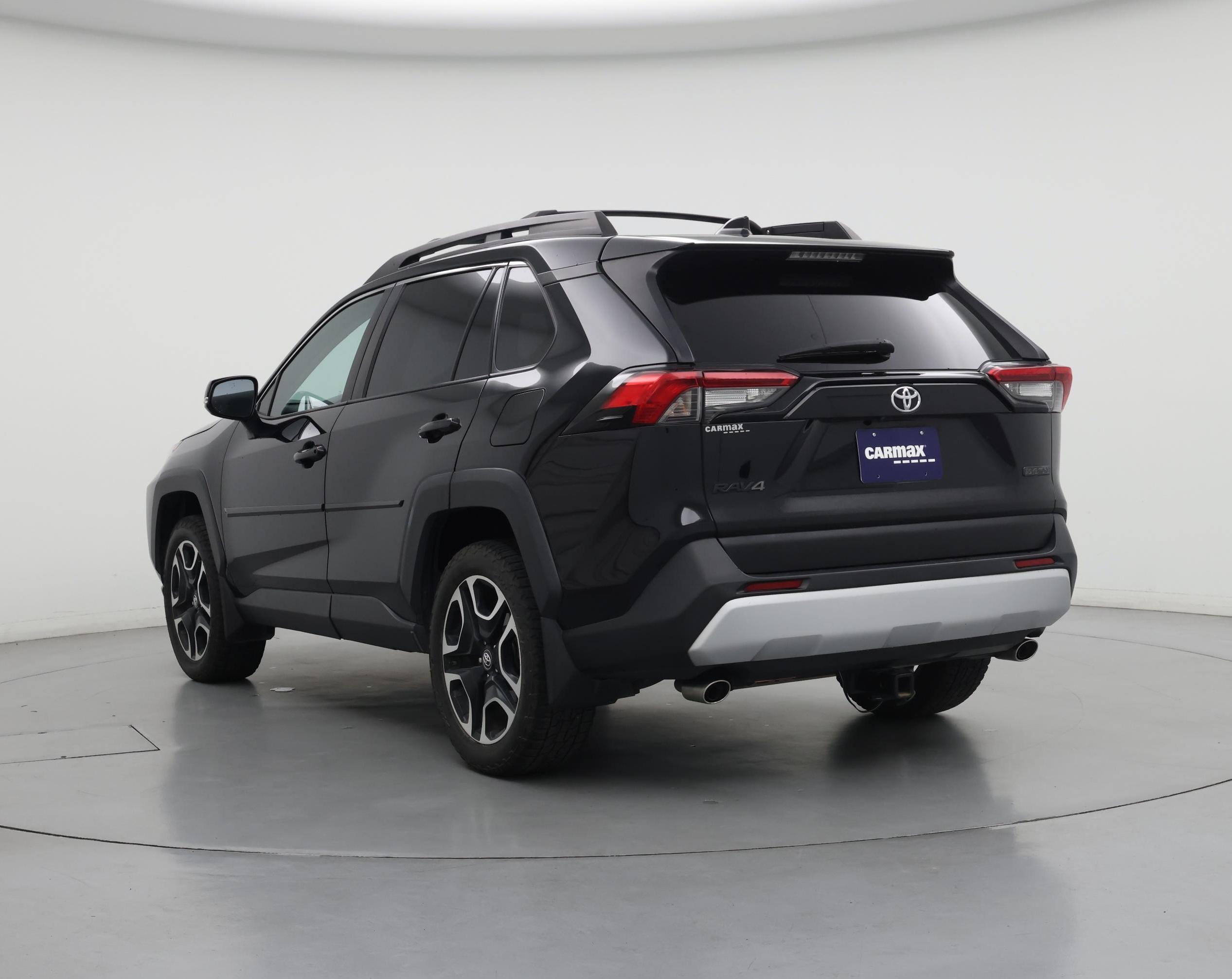 Thumbnail: 2019 Toyota RAV4 - 2