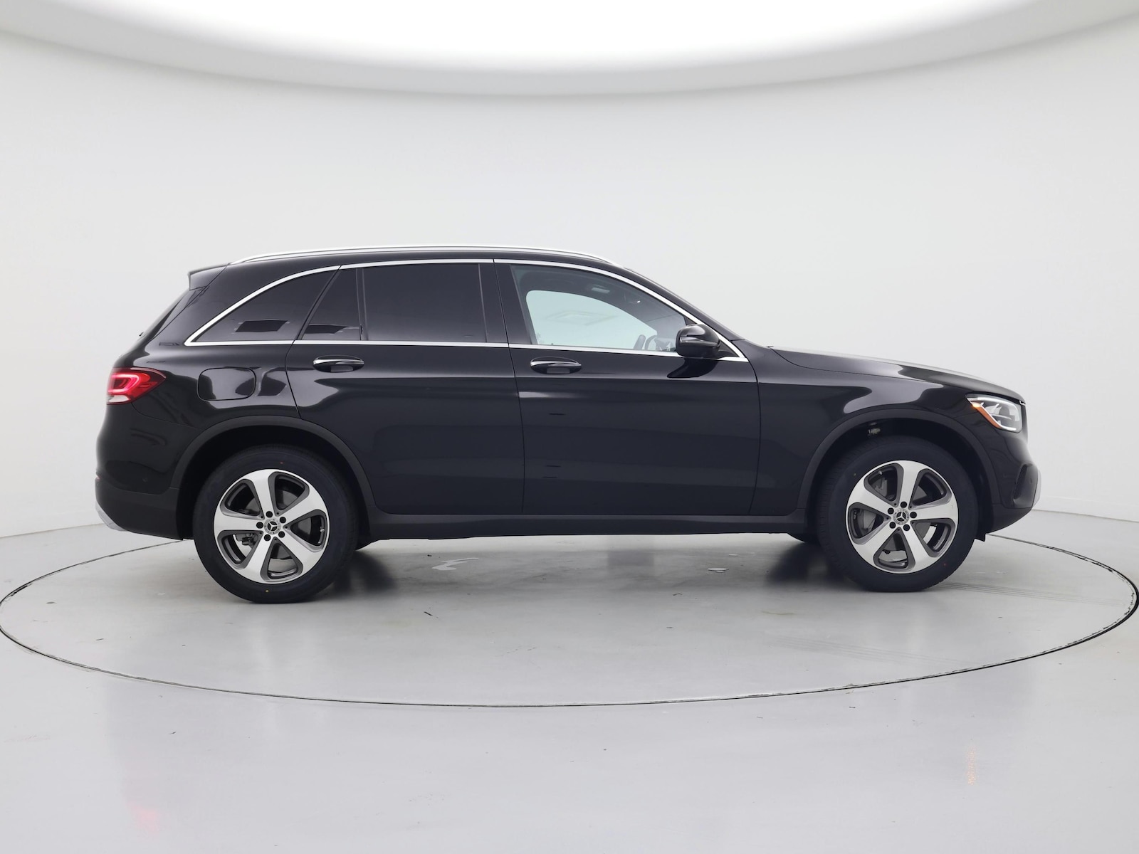 2022 Mercedes-Benz GLC GLC300 - Photo 8