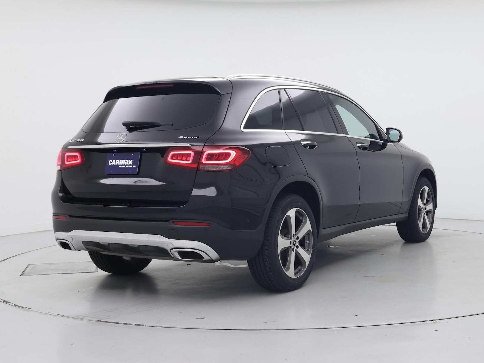 2022 Mercedes-Benz GLC GLC300 - Photo 9