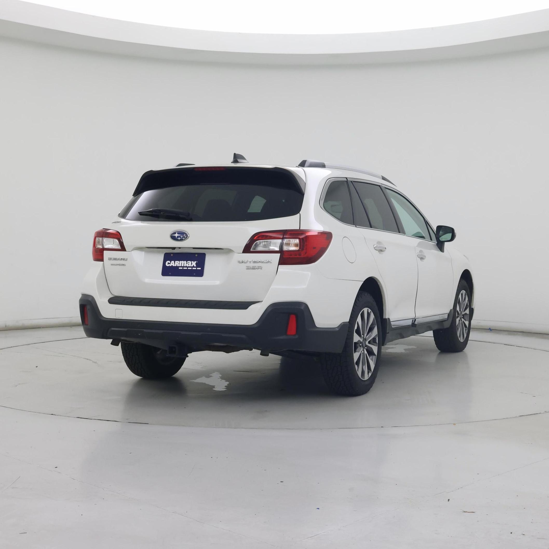 Thumbnail: 2019 Subaru Outback - 8