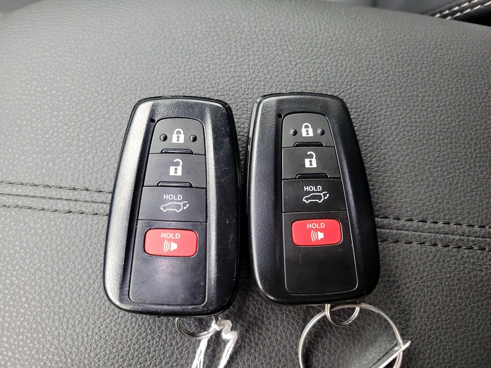 2024 Toyota RAV4 XLE Premium - Photo 24