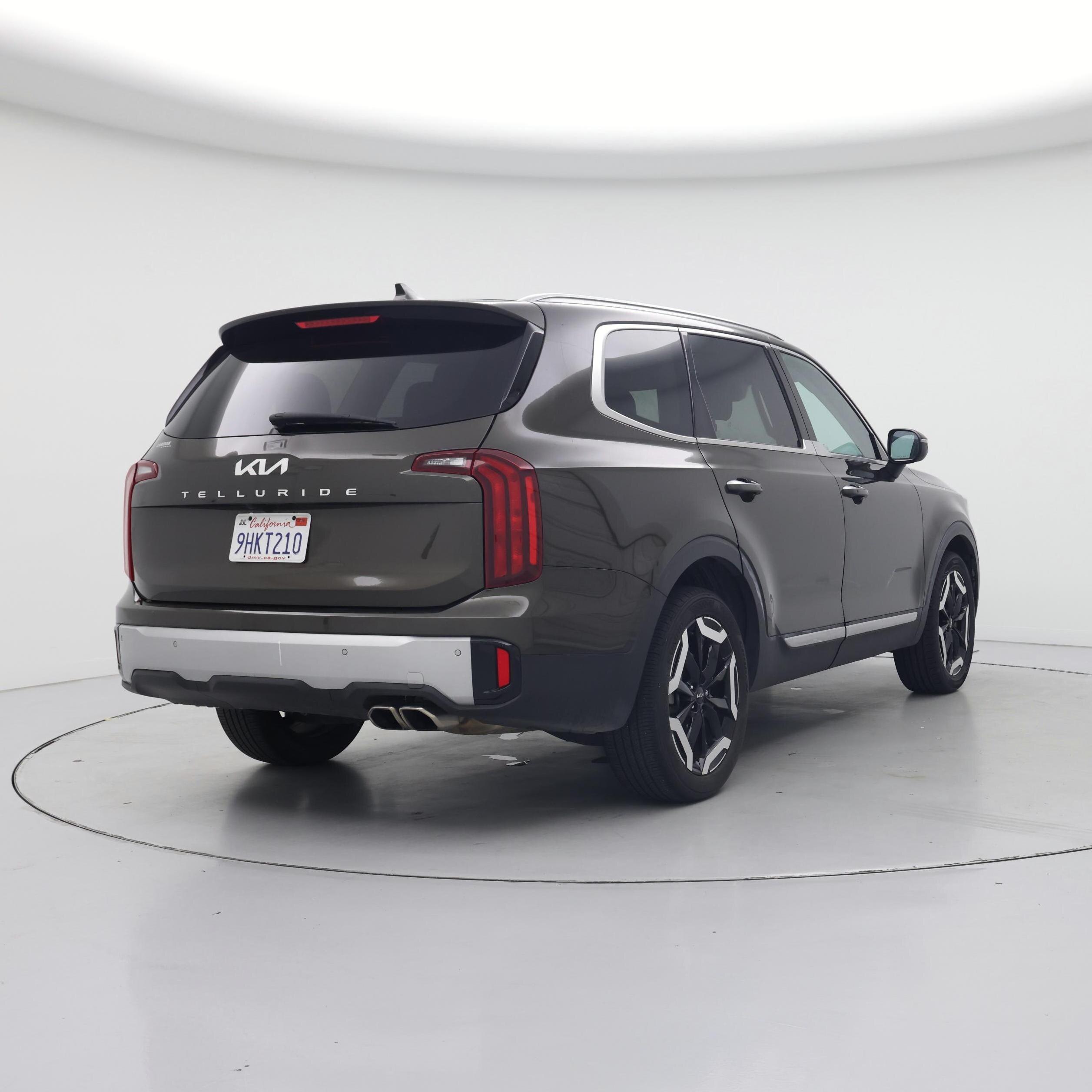 Thumbnail: 2023 Kia Telluride - 8