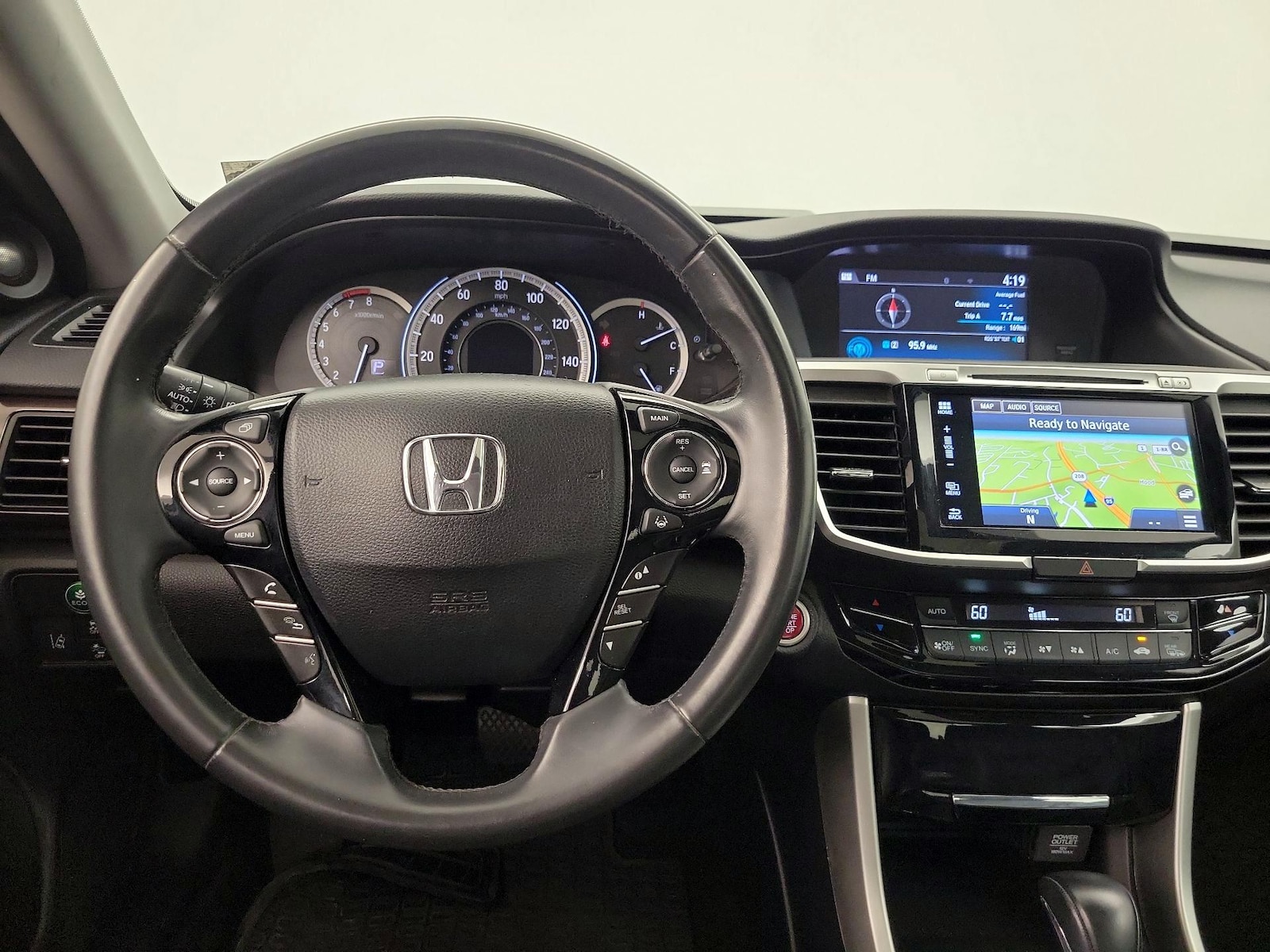 2016 Honda Accord EX-L - Photo 11