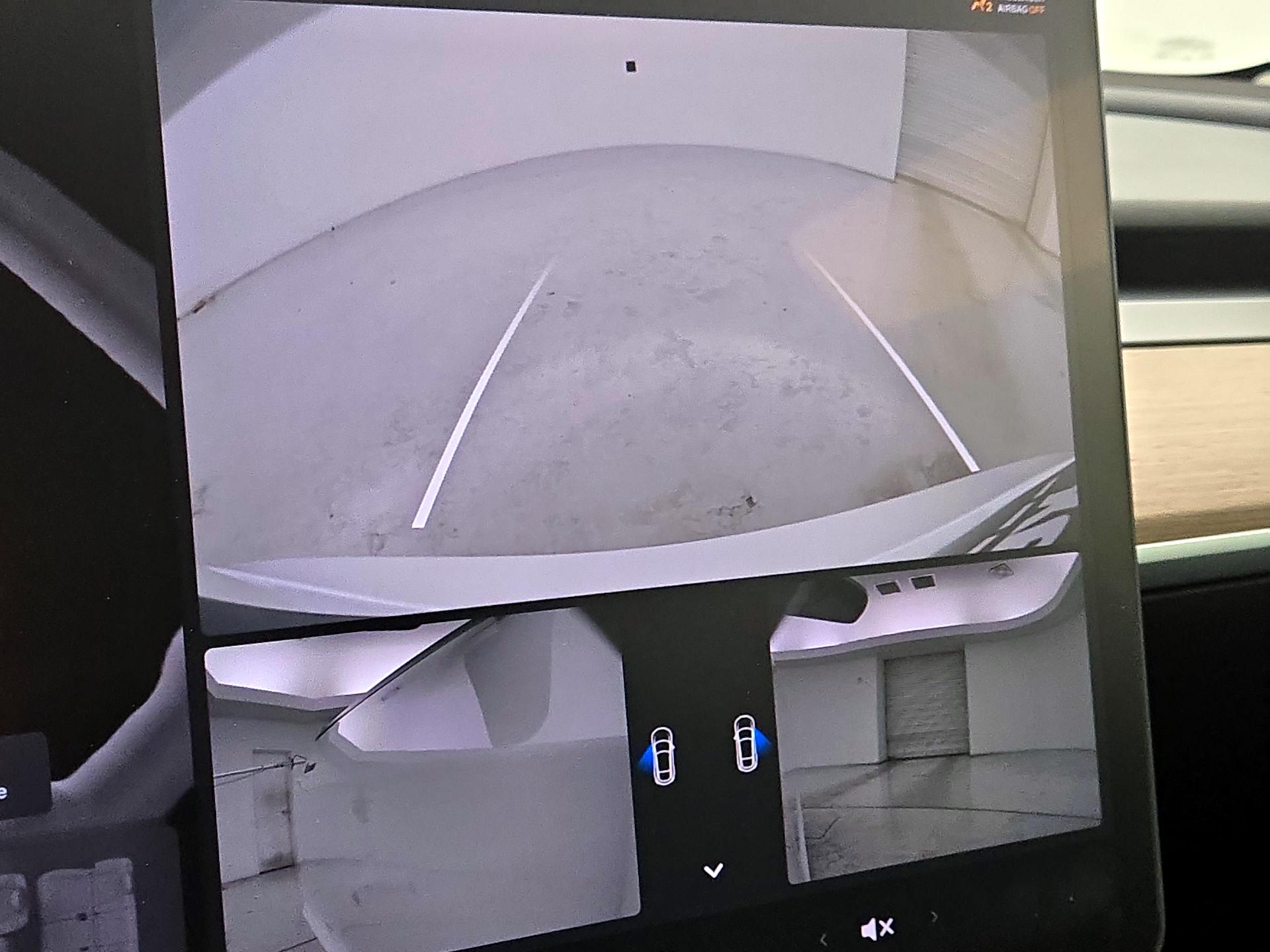 Thumbnail: 2023 Tesla Model 3 - 14