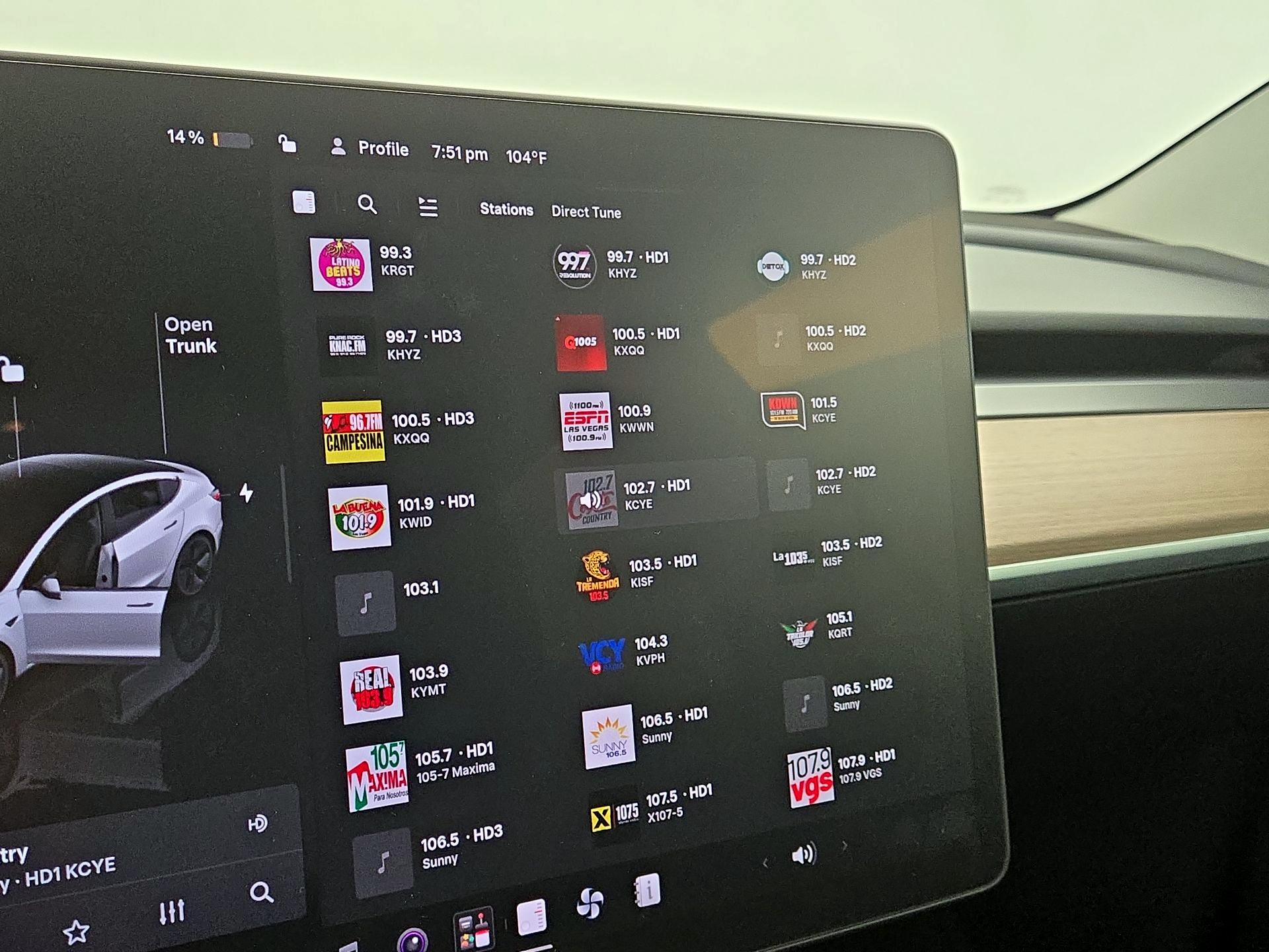 Thumbnail: 2023 Tesla Model 3 - 15